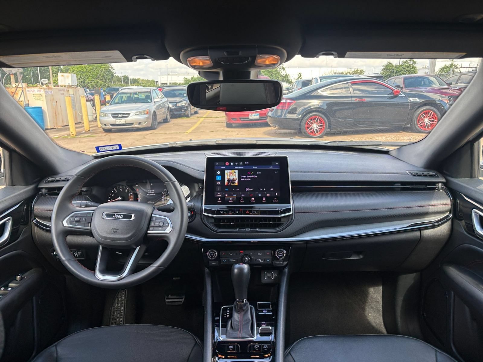 Thumbnail: 2025 Jeep Compass - 27