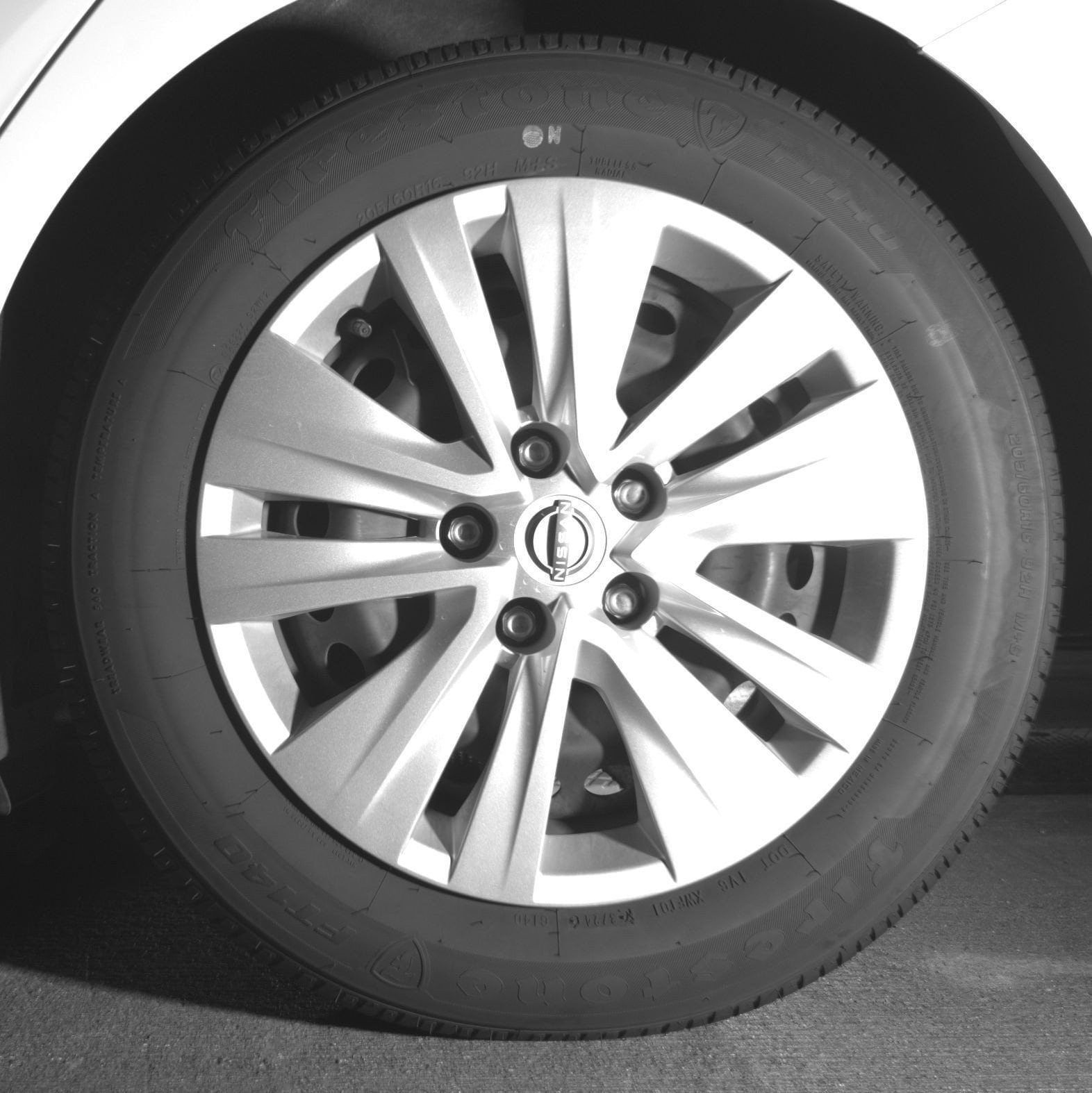 2025 Nissan Sentra S - Photo 15