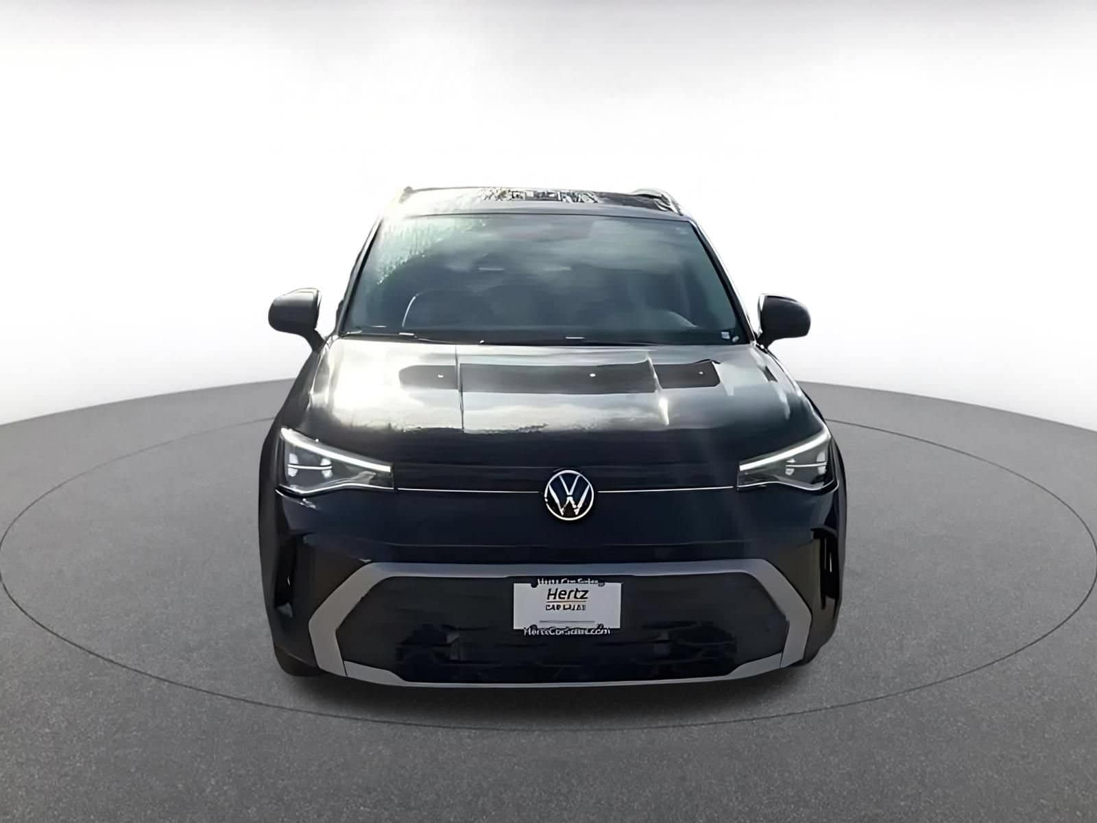 Thumbnail: 2026 Volkswagen Taos - 4