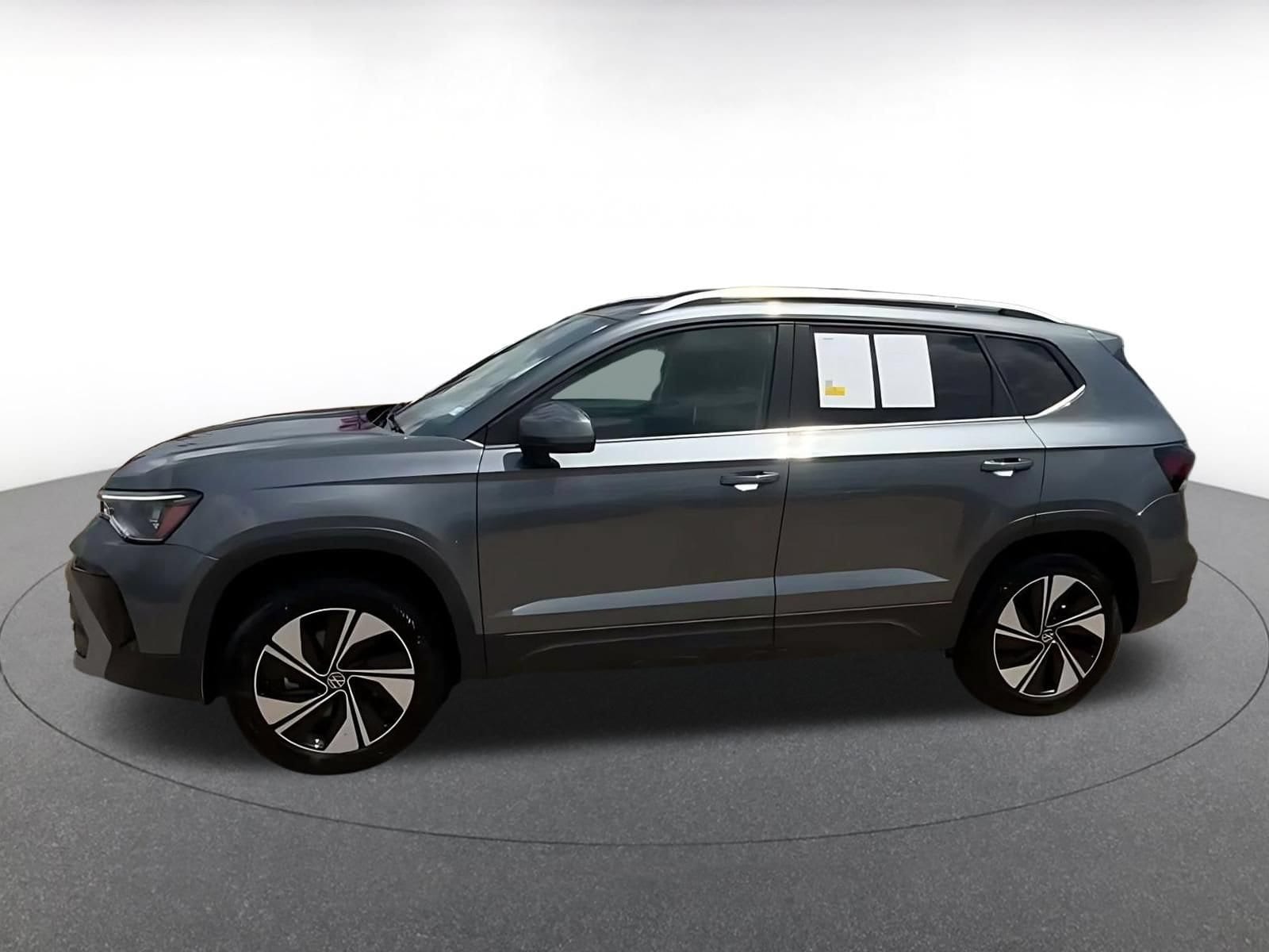 Thumbnail: 2026 Volkswagen Taos - 7
