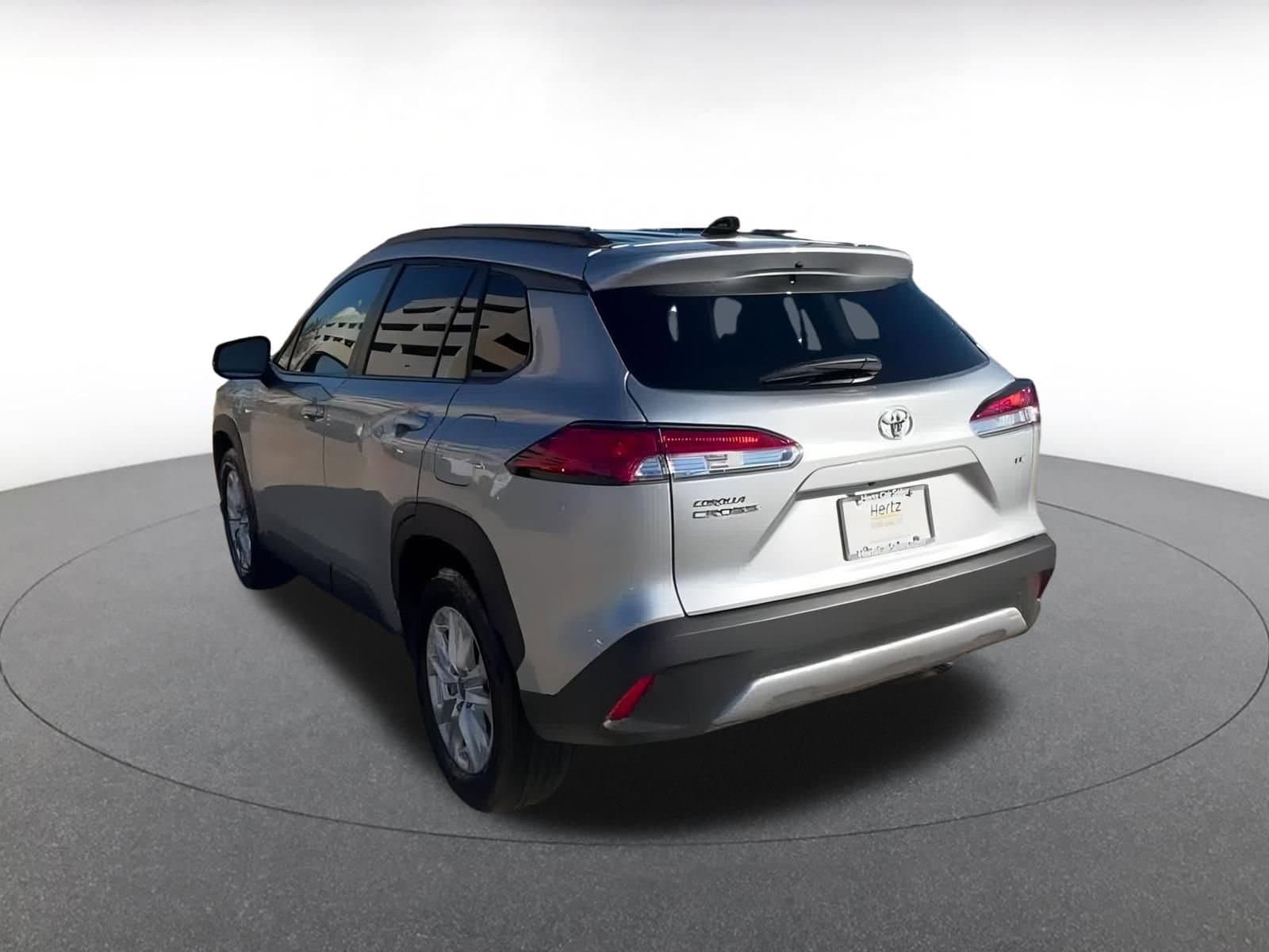 Thumbnail: 2025 Toyota Corolla Cross - 15