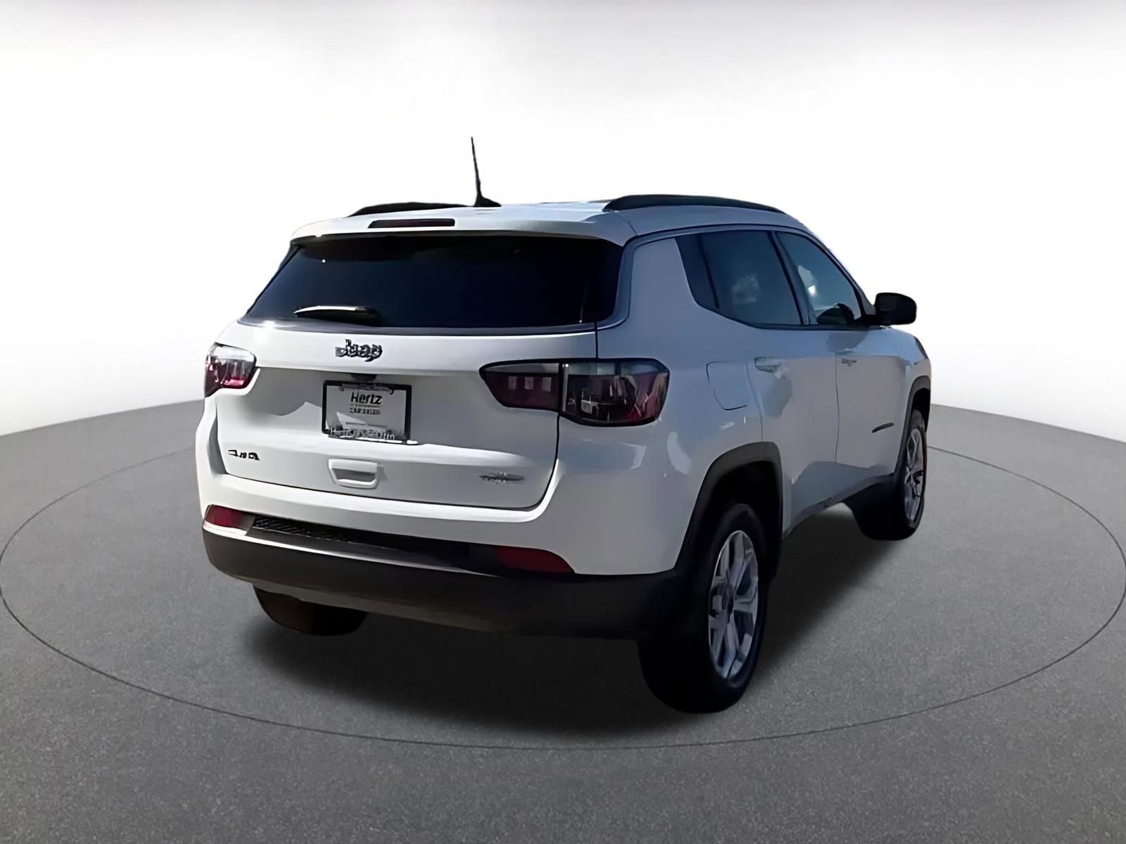 Thumbnail: 2025 Jeep Compass - 14