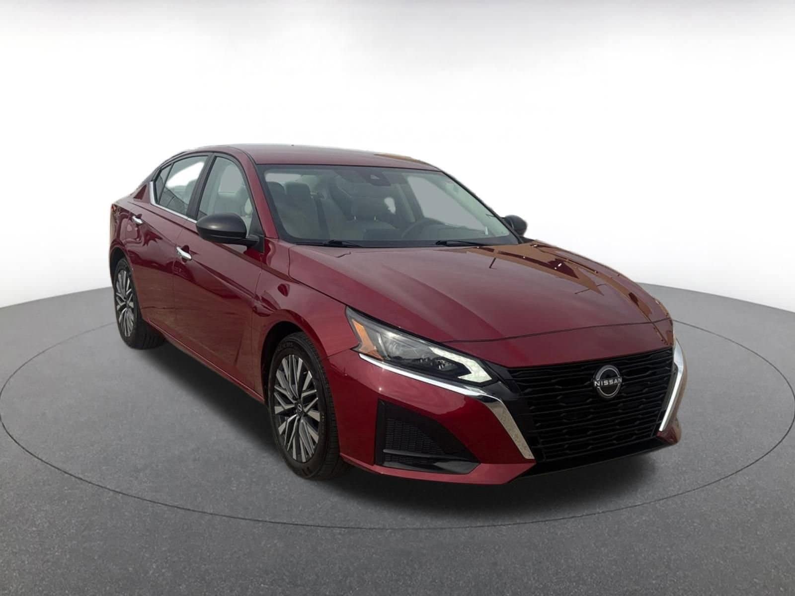 Thumbnail: 2025 Nissan Altima - 1