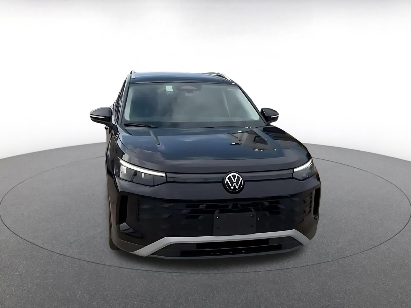Thumbnail: 2026 Volkswagen Tiguan - 4