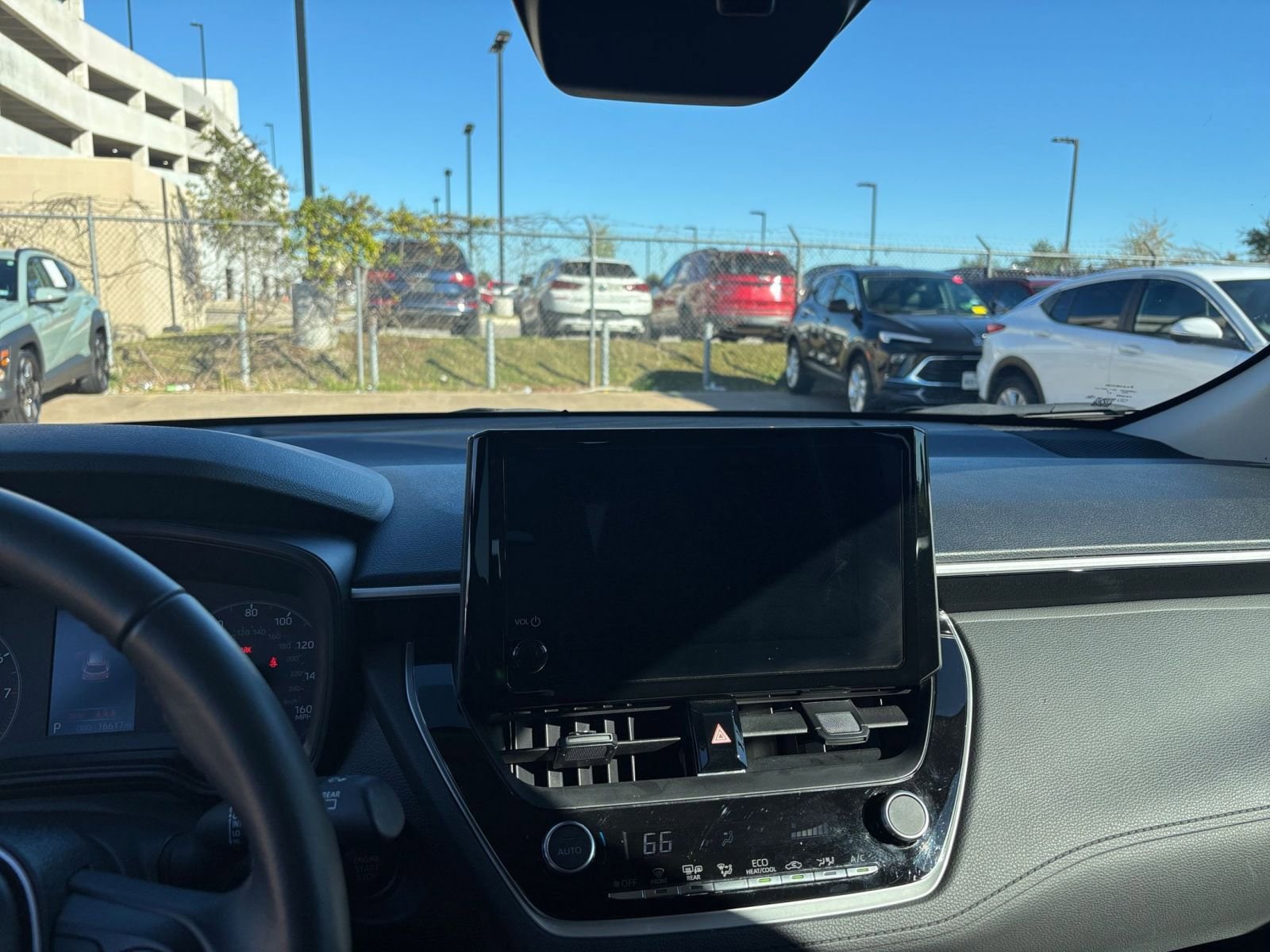 Thumbnail: 2025 Toyota Corolla Cross - 18