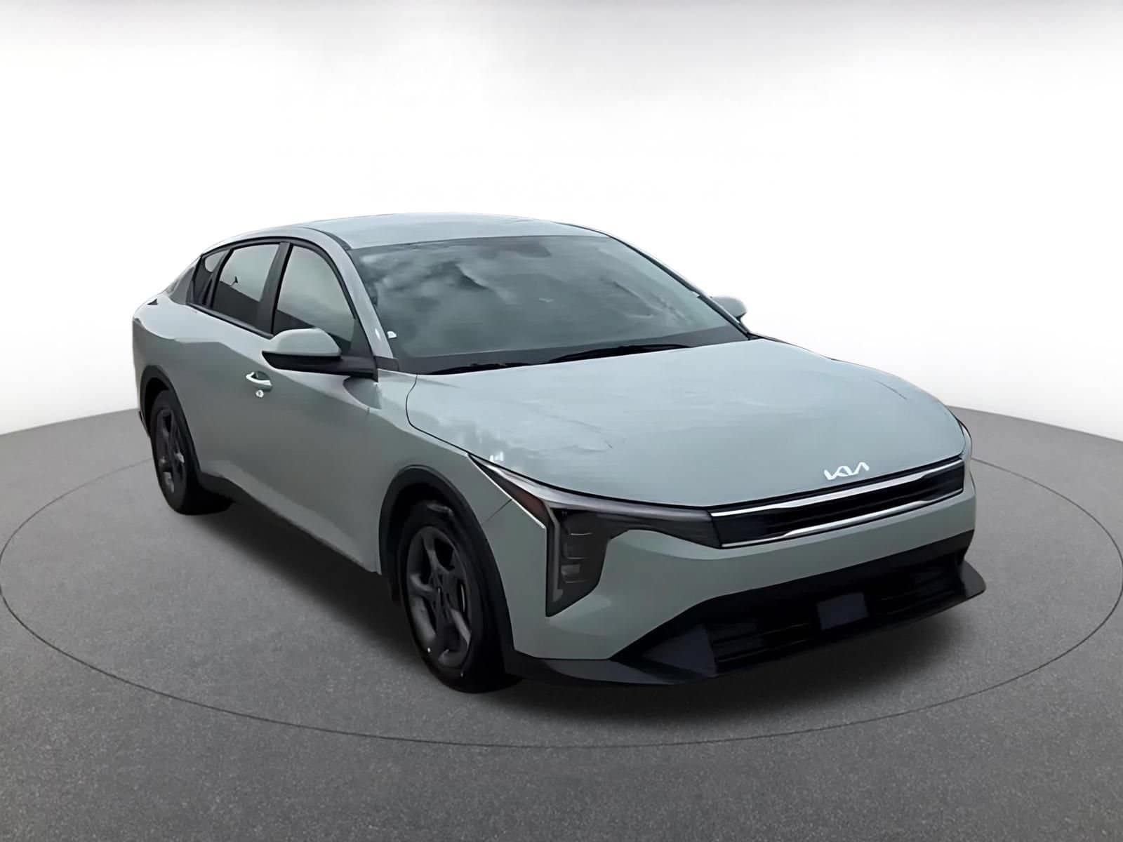 Thumbnail: 2025 Kia K4 - 3