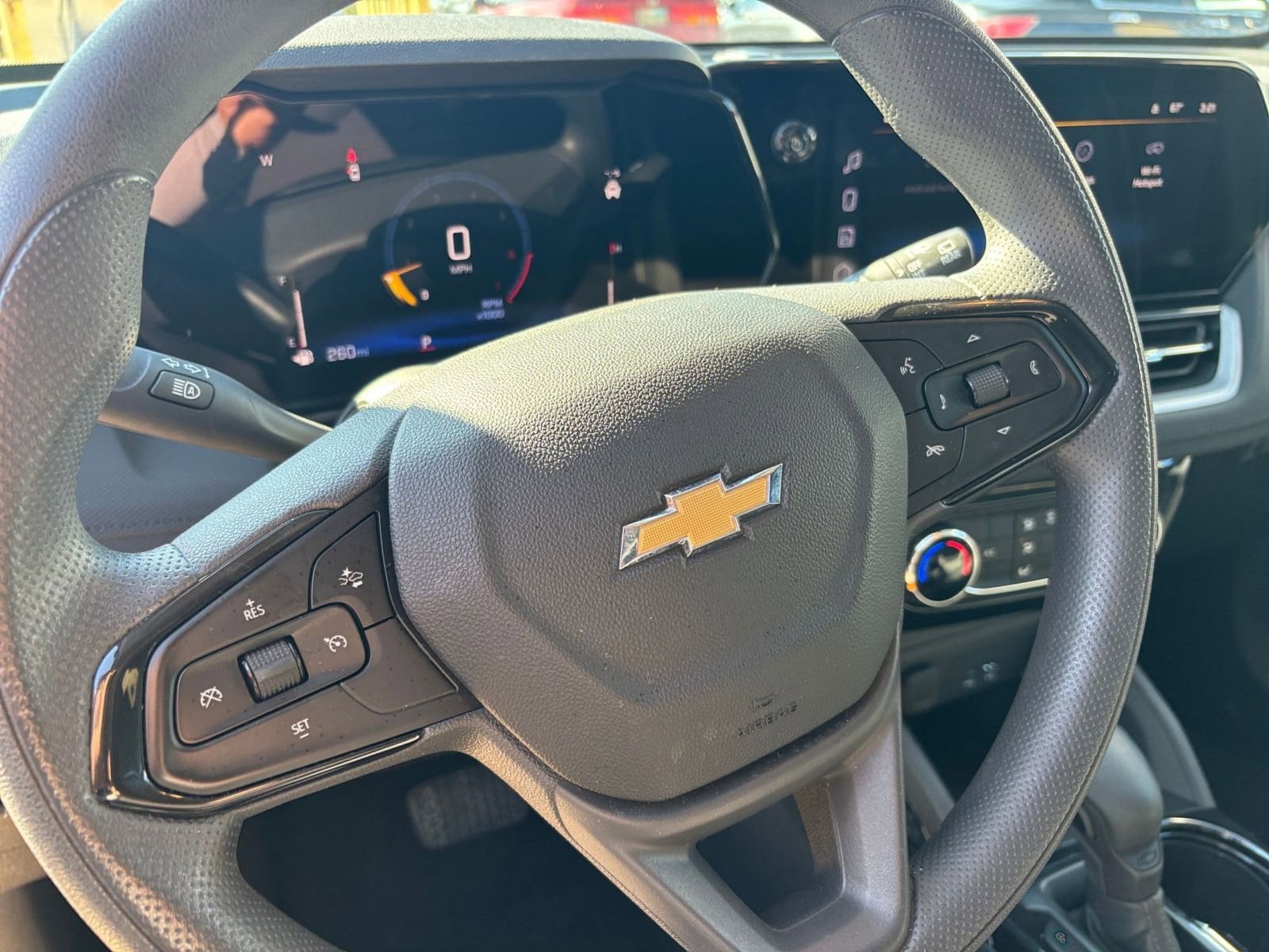 Thumbnail: 2025 Chevrolet TrailBlazer - 25