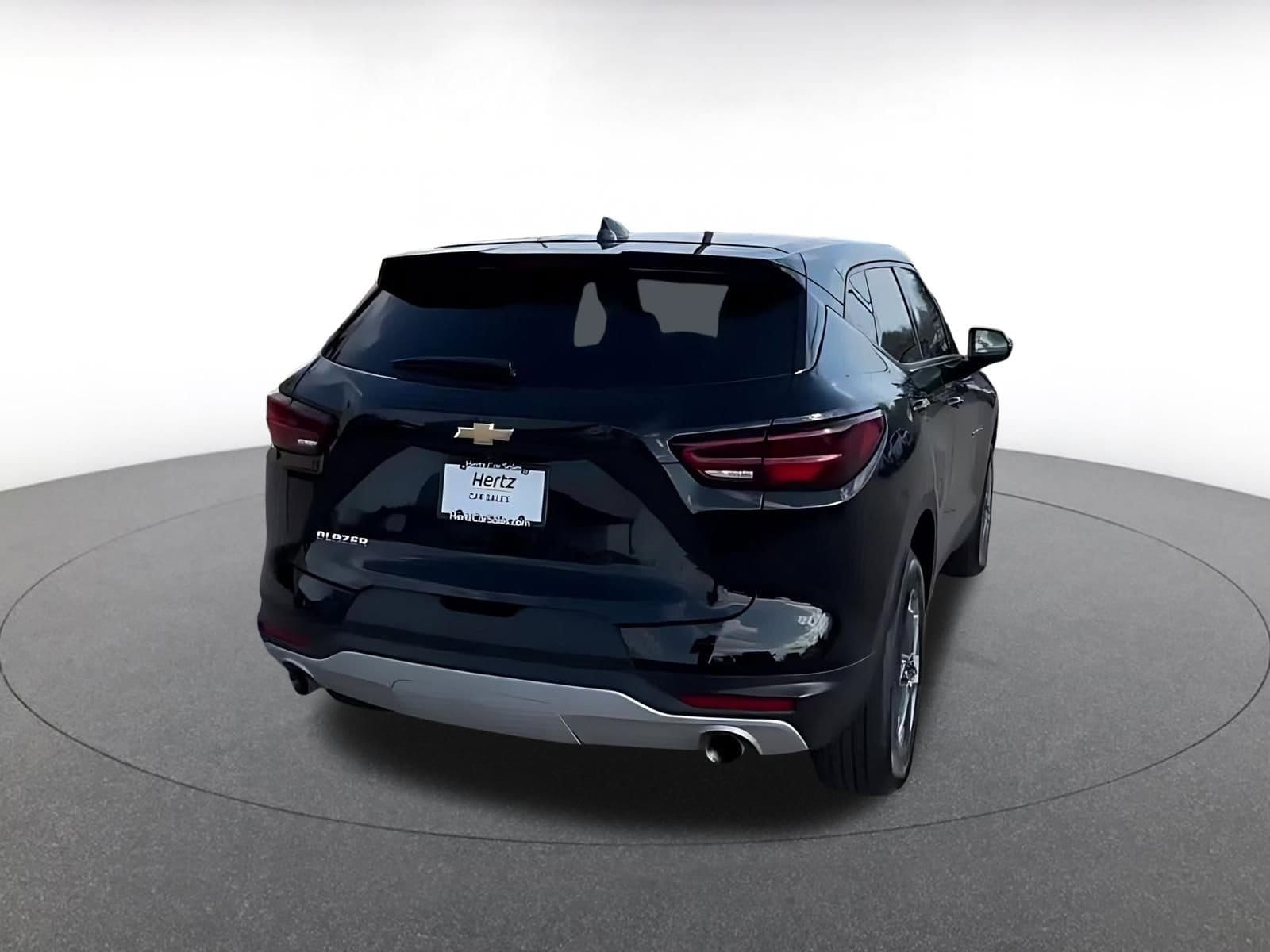 Thumbnail: 2025 Chevrolet Blazer - 14