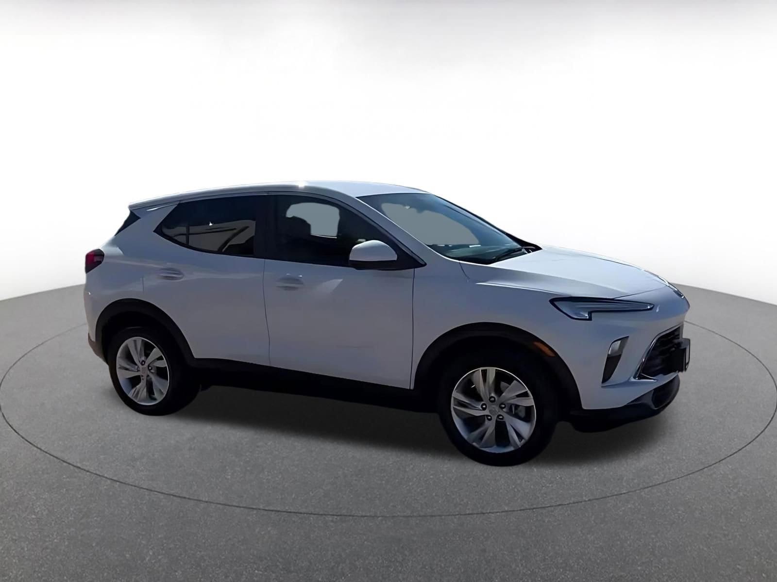 Thumbnail: 2025 Buick Encore GX - 2