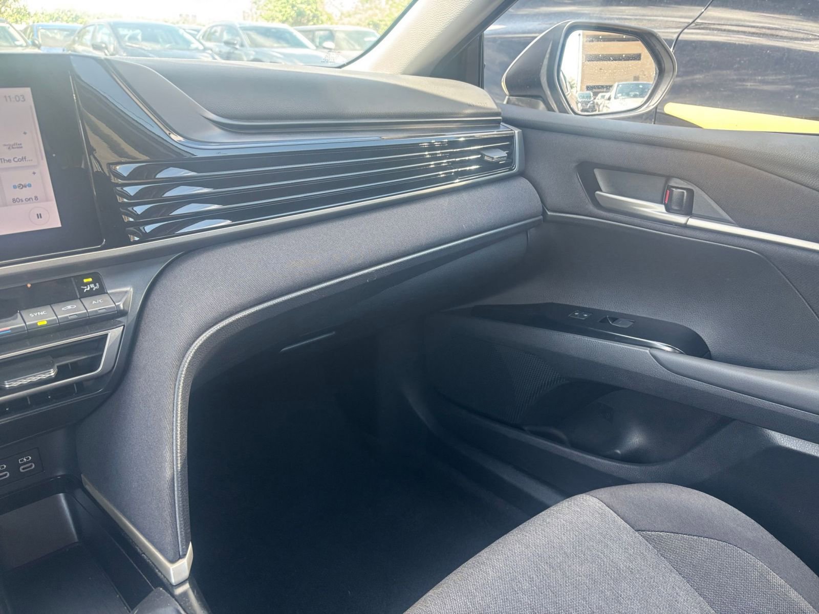 Thumbnail: 2025 Toyota Camry - 34