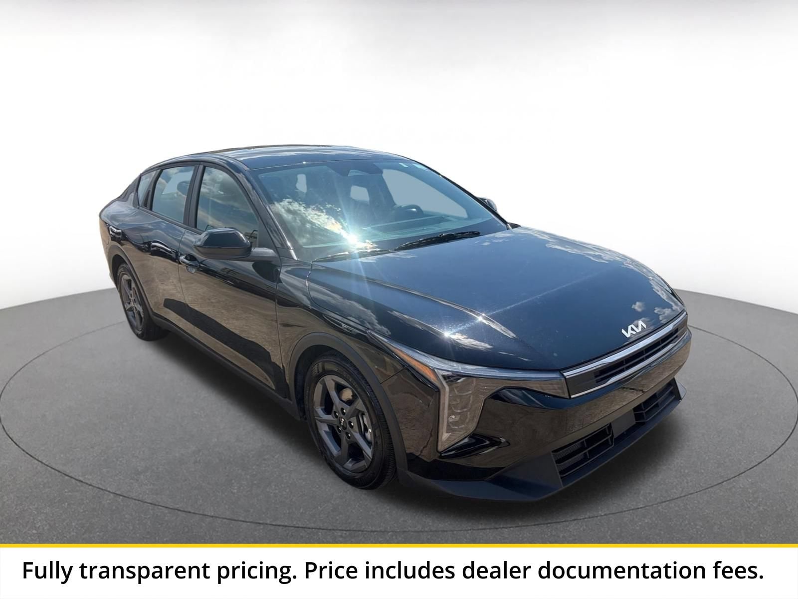 Thumbnail: 2025 Kia K4 - 1