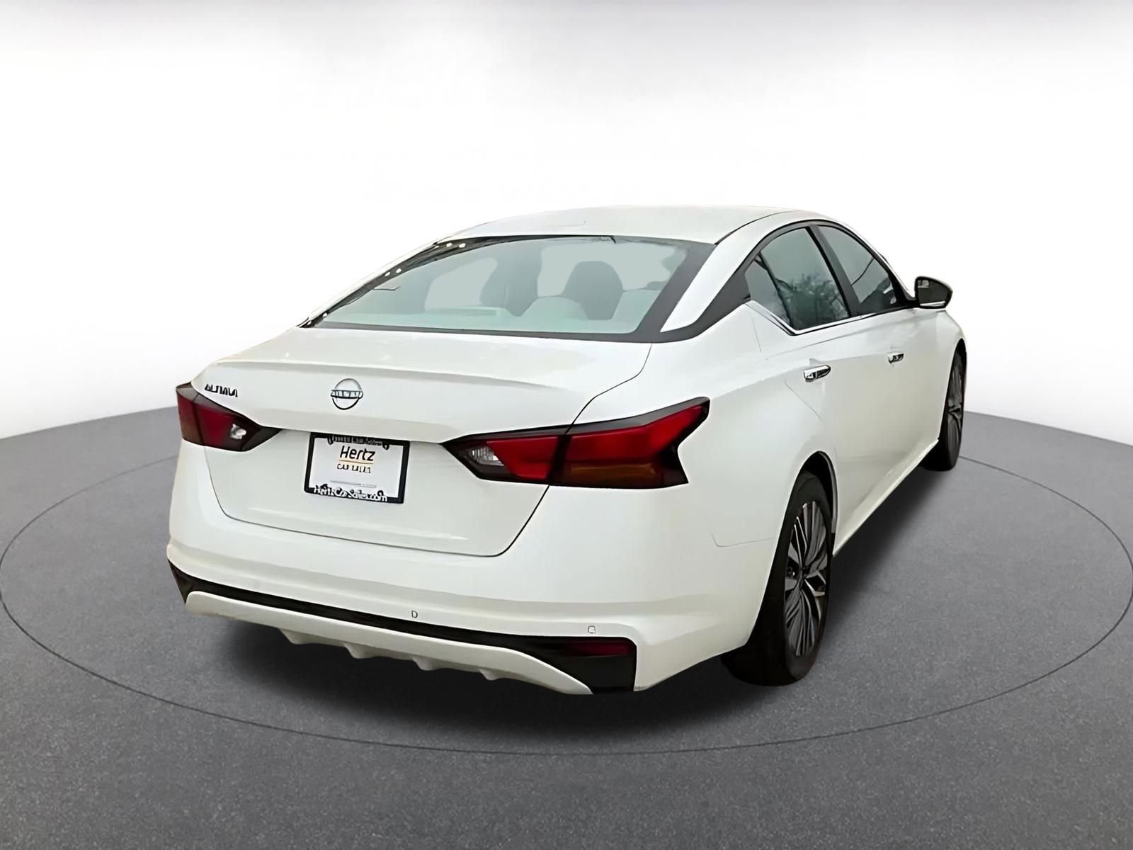 Thumbnail: 2025 Nissan Altima - 14