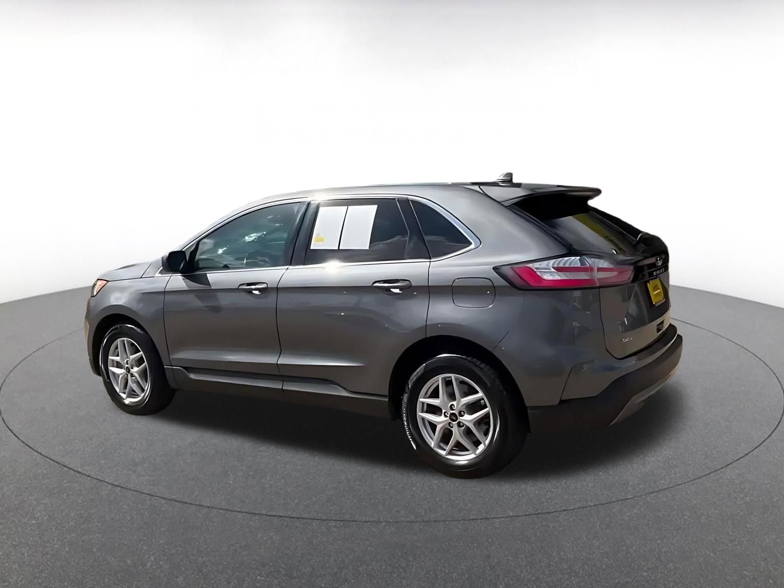 Thumbnail: 2024 Ford Edge - 9