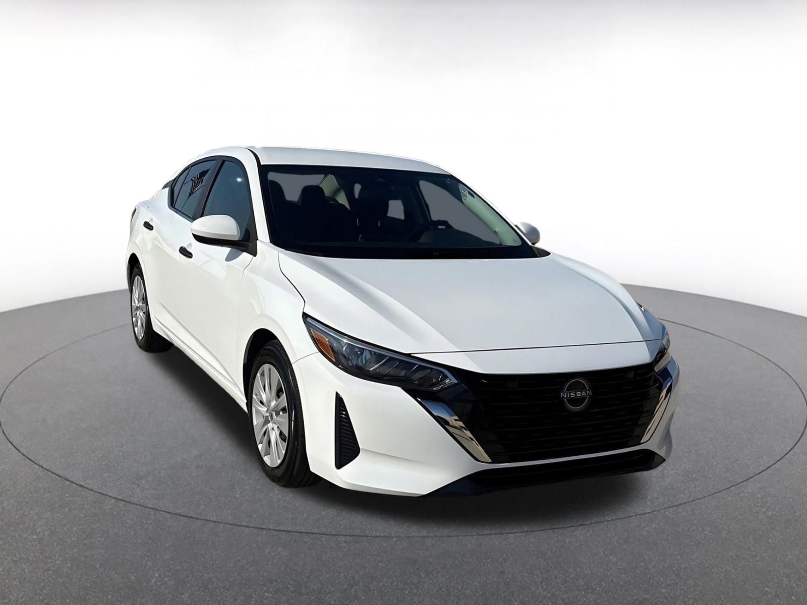 Thumbnail: 2025 Nissan Sentra - 1