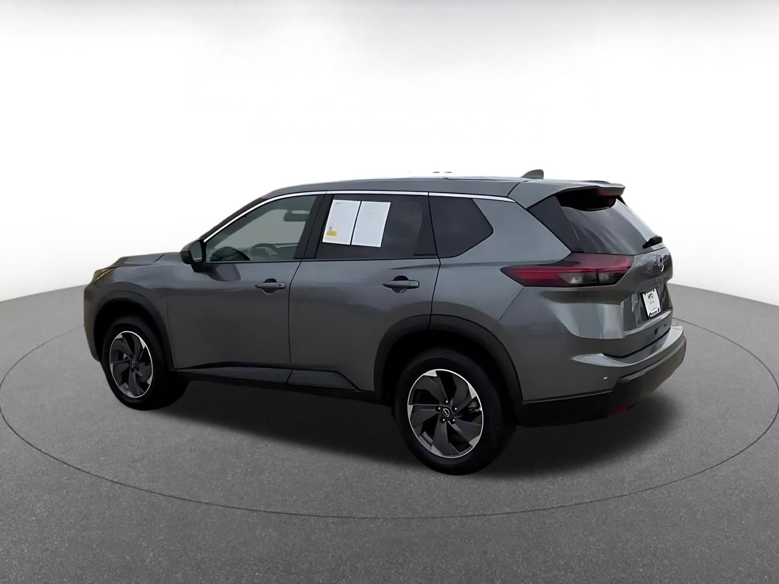 Thumbnail: 2025 Nissan Rogue - 10