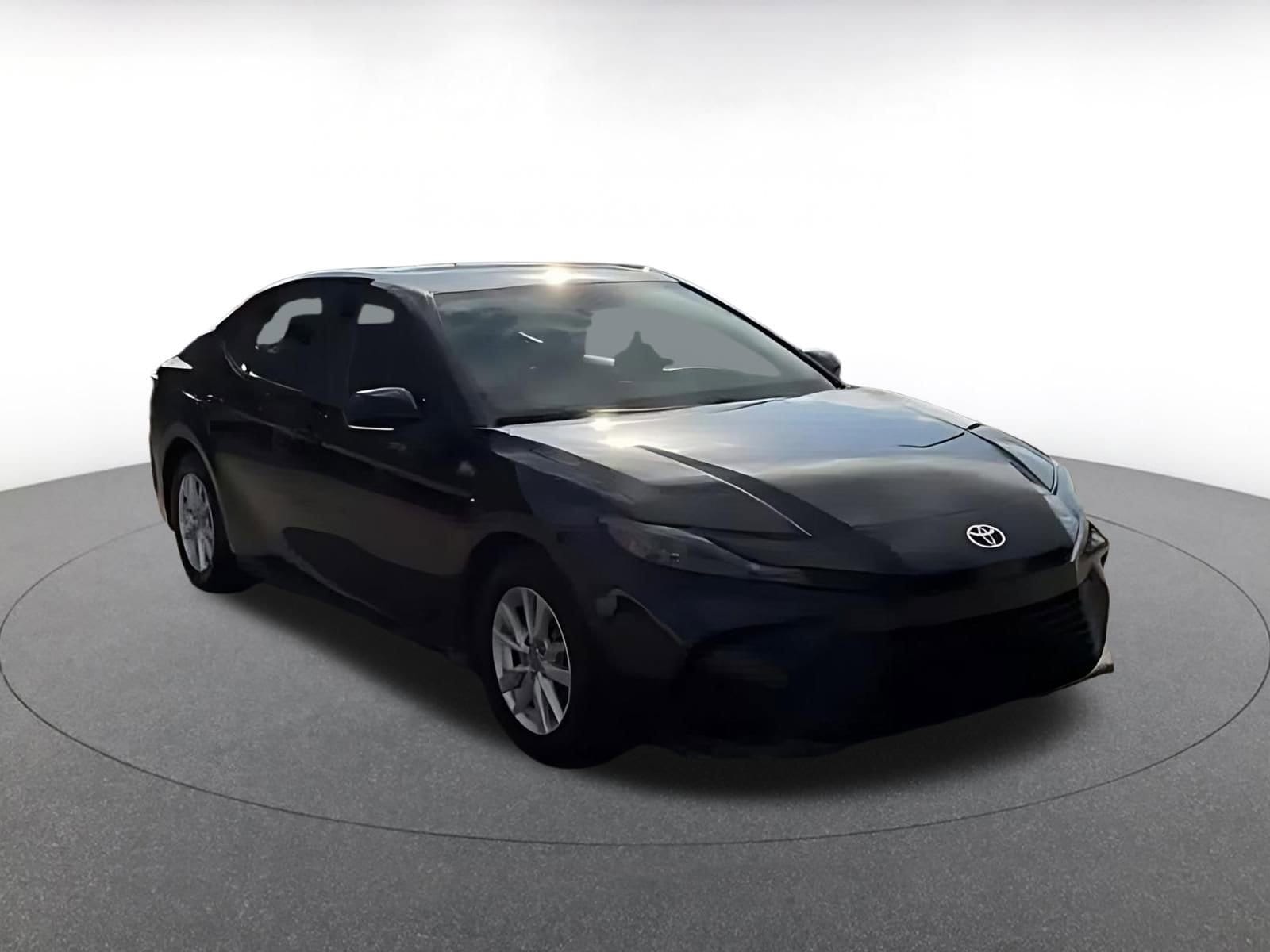 Thumbnail: 2025 Toyota Camry - 3