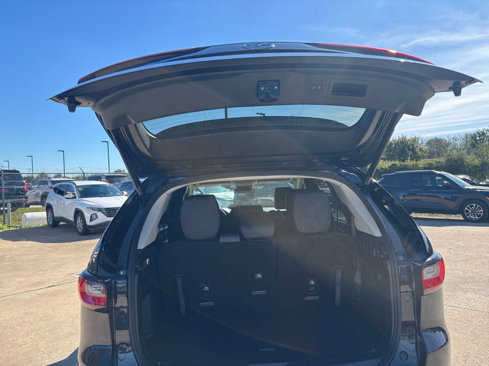 Thumbnail: 2025 Mazda CX-90 - 32