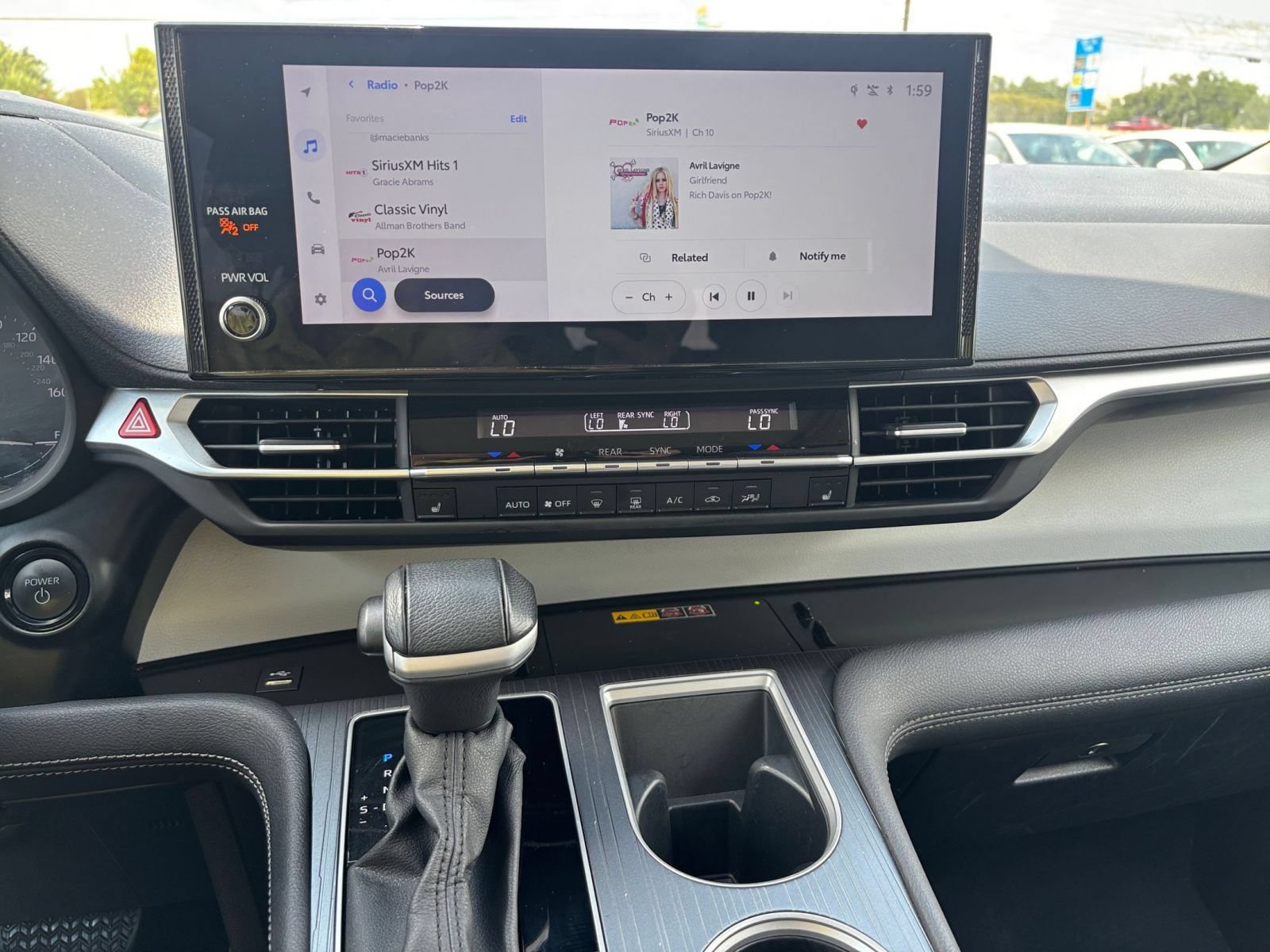 Thumbnail: 2025 Toyota Sienna - 16