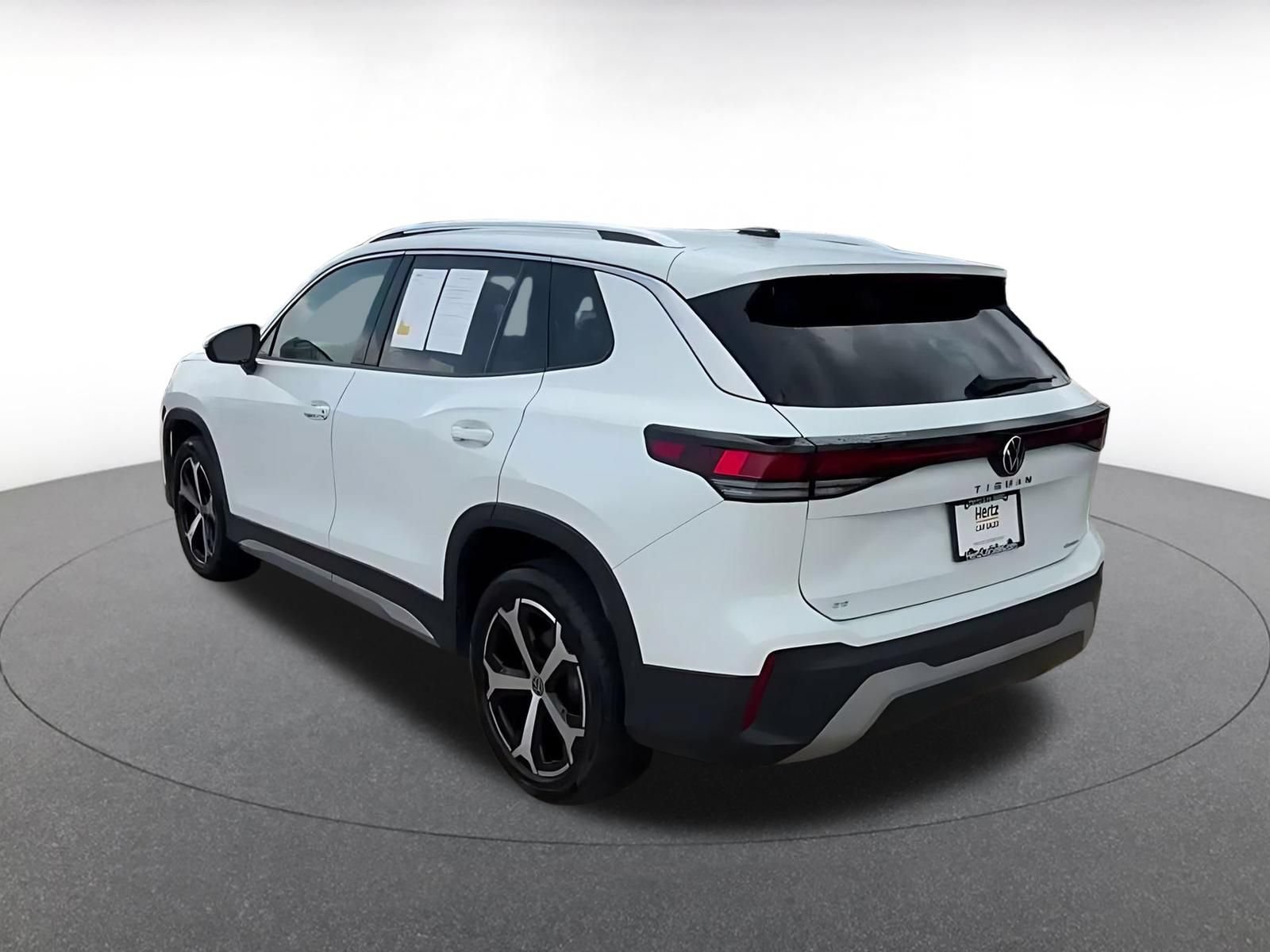 Thumbnail: 2026 Volkswagen Tiguan - 10