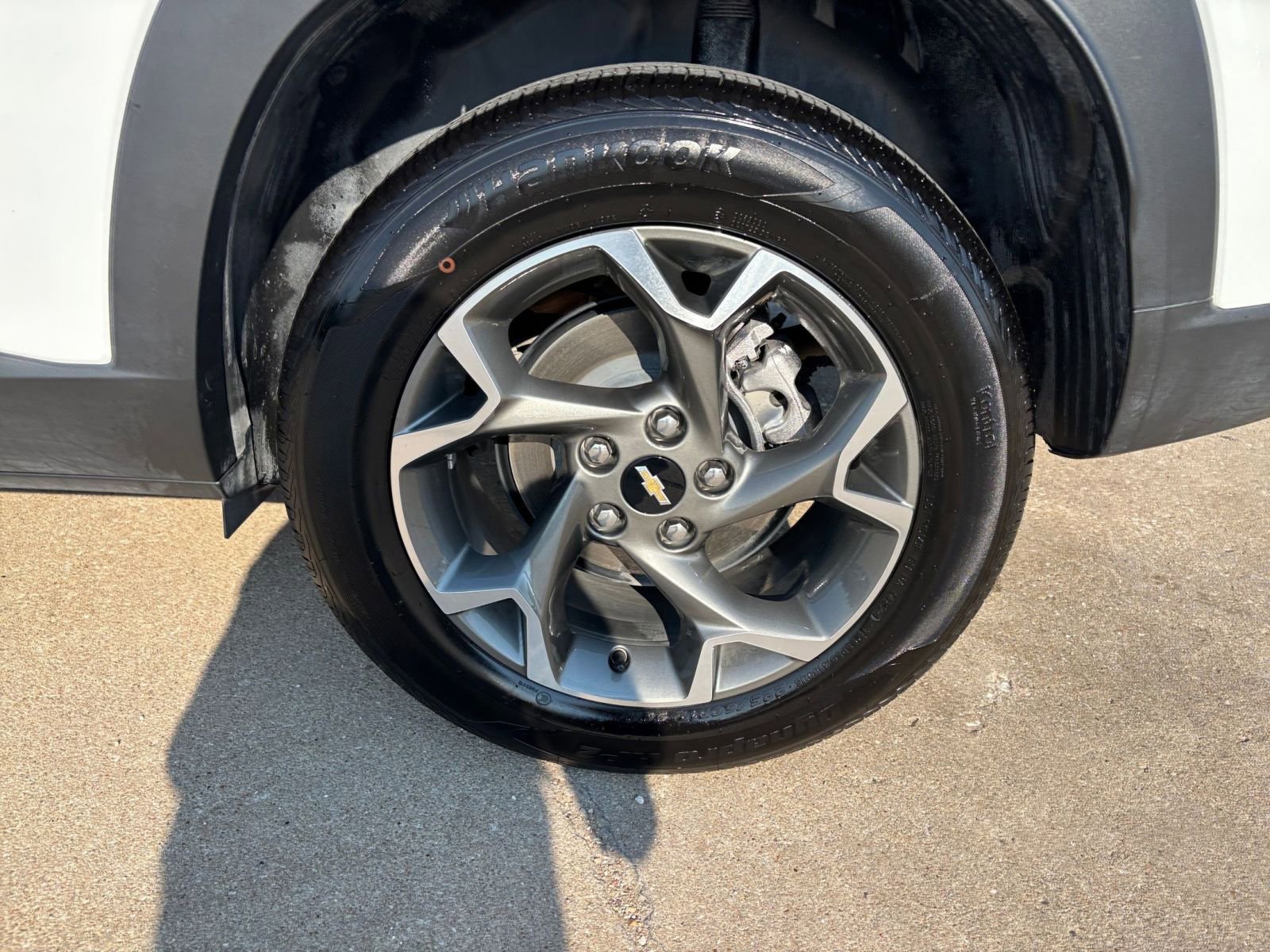 Thumbnail: 2025 Chevrolet Trax - 28