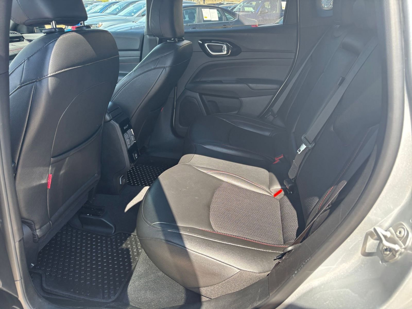 Thumbnail: 2025 Jeep Compass - 23