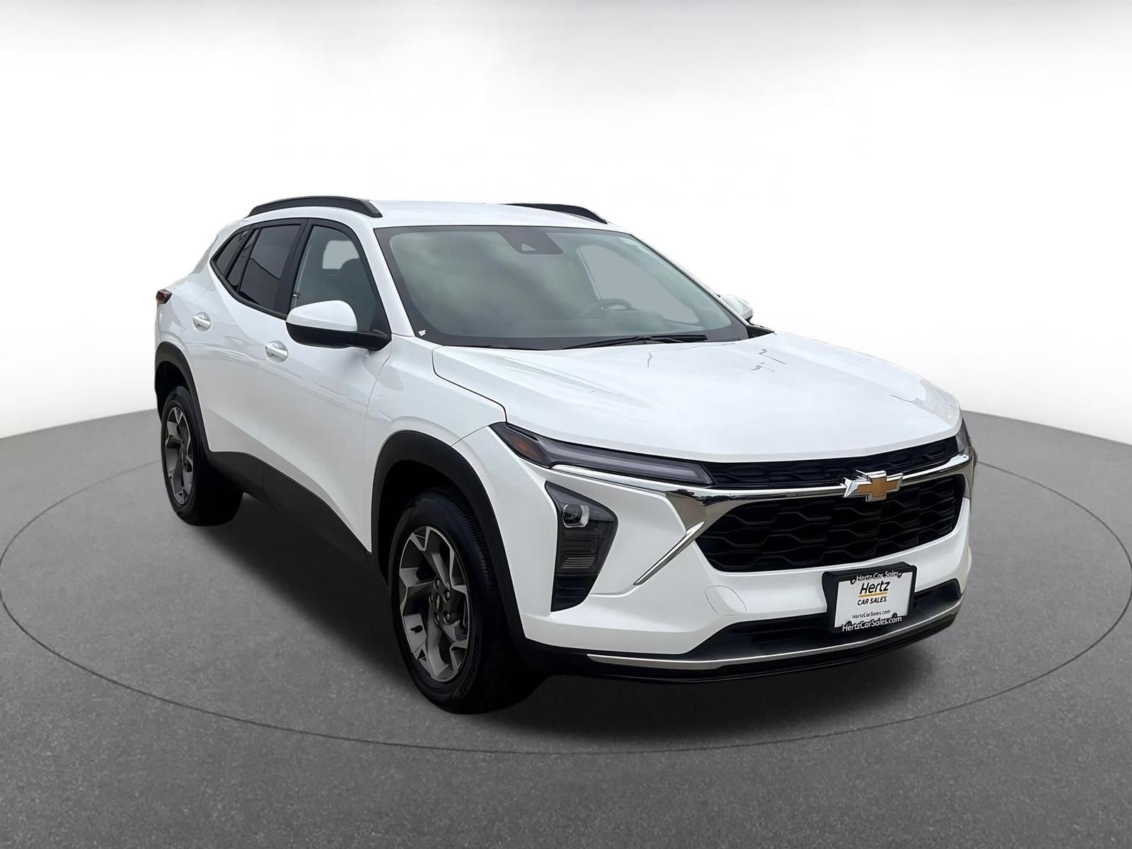 Thumbnail: 2025 Chevrolet Trax - 1