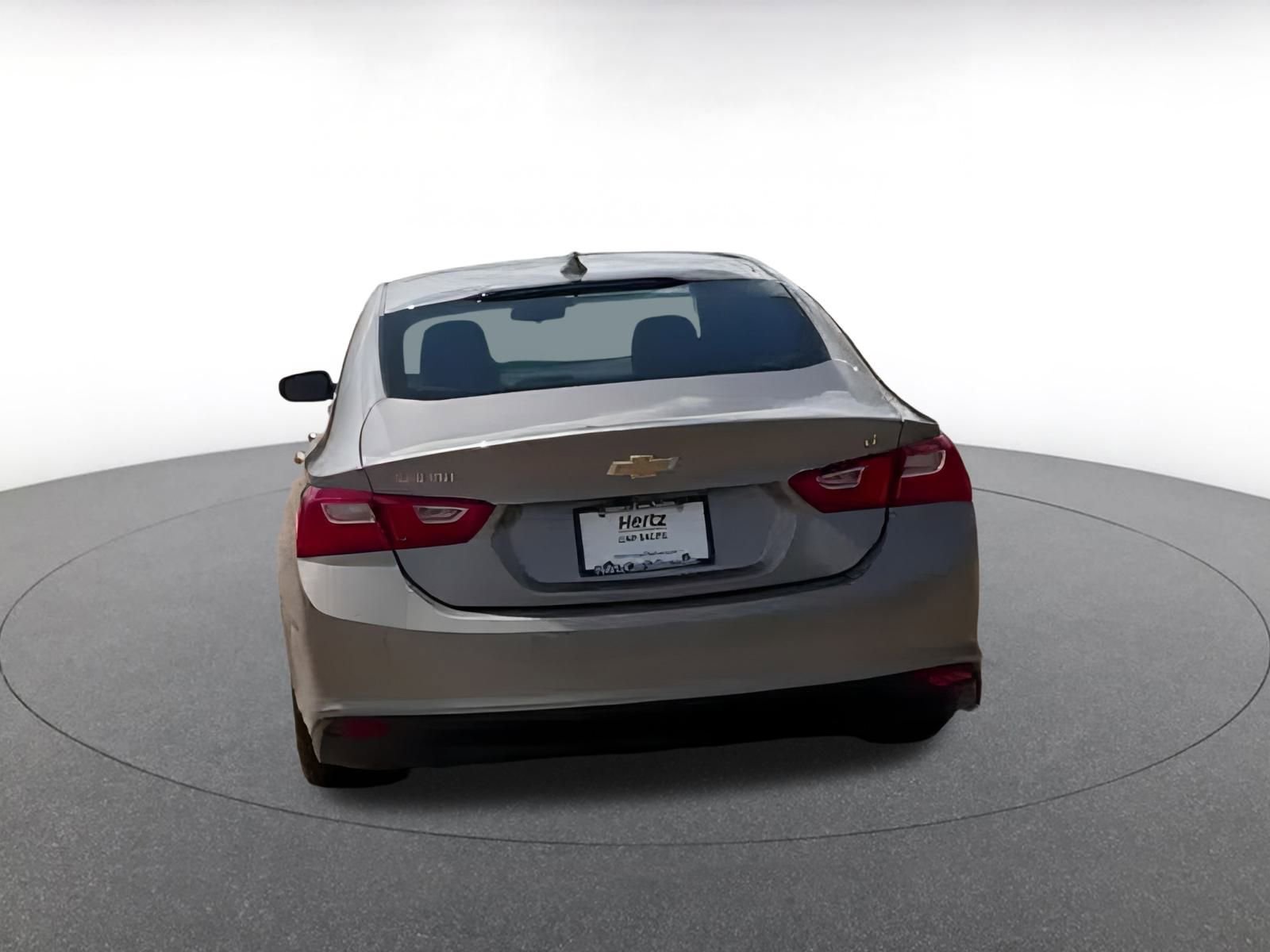 Thumbnail: 2024 Chevrolet Malibu - 9