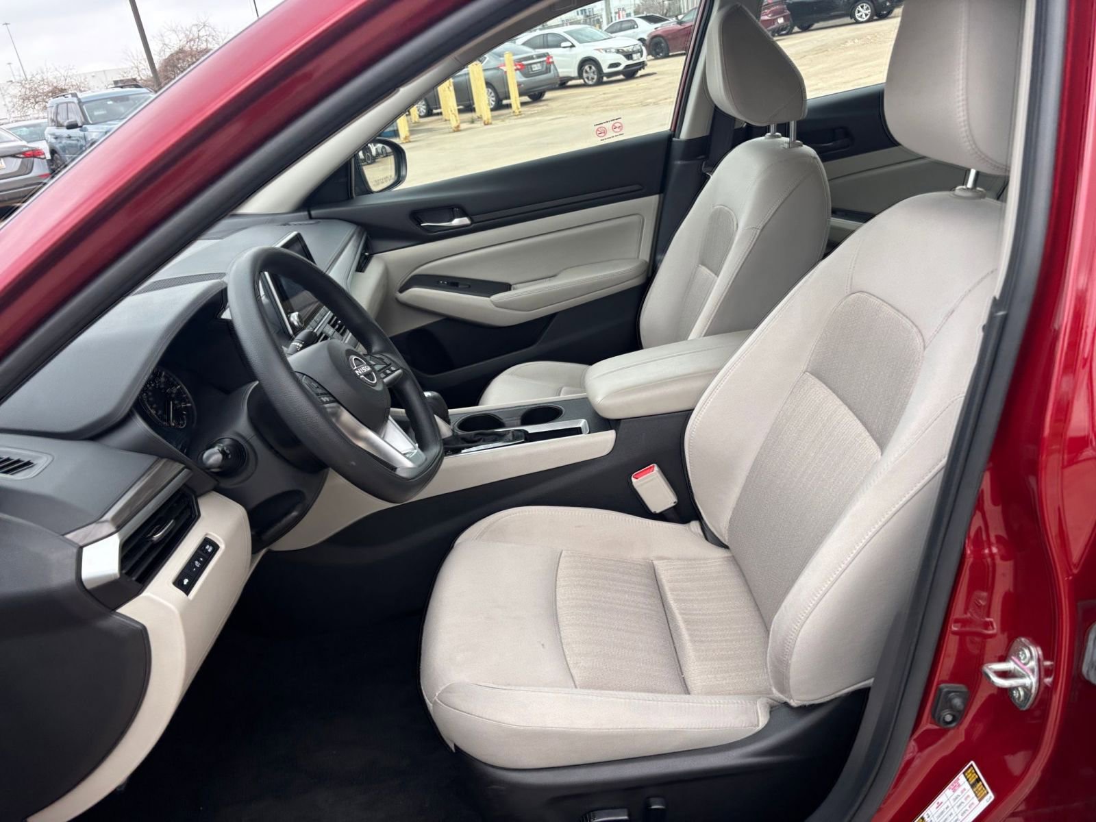 Thumbnail: 2025 Nissan Altima - 27