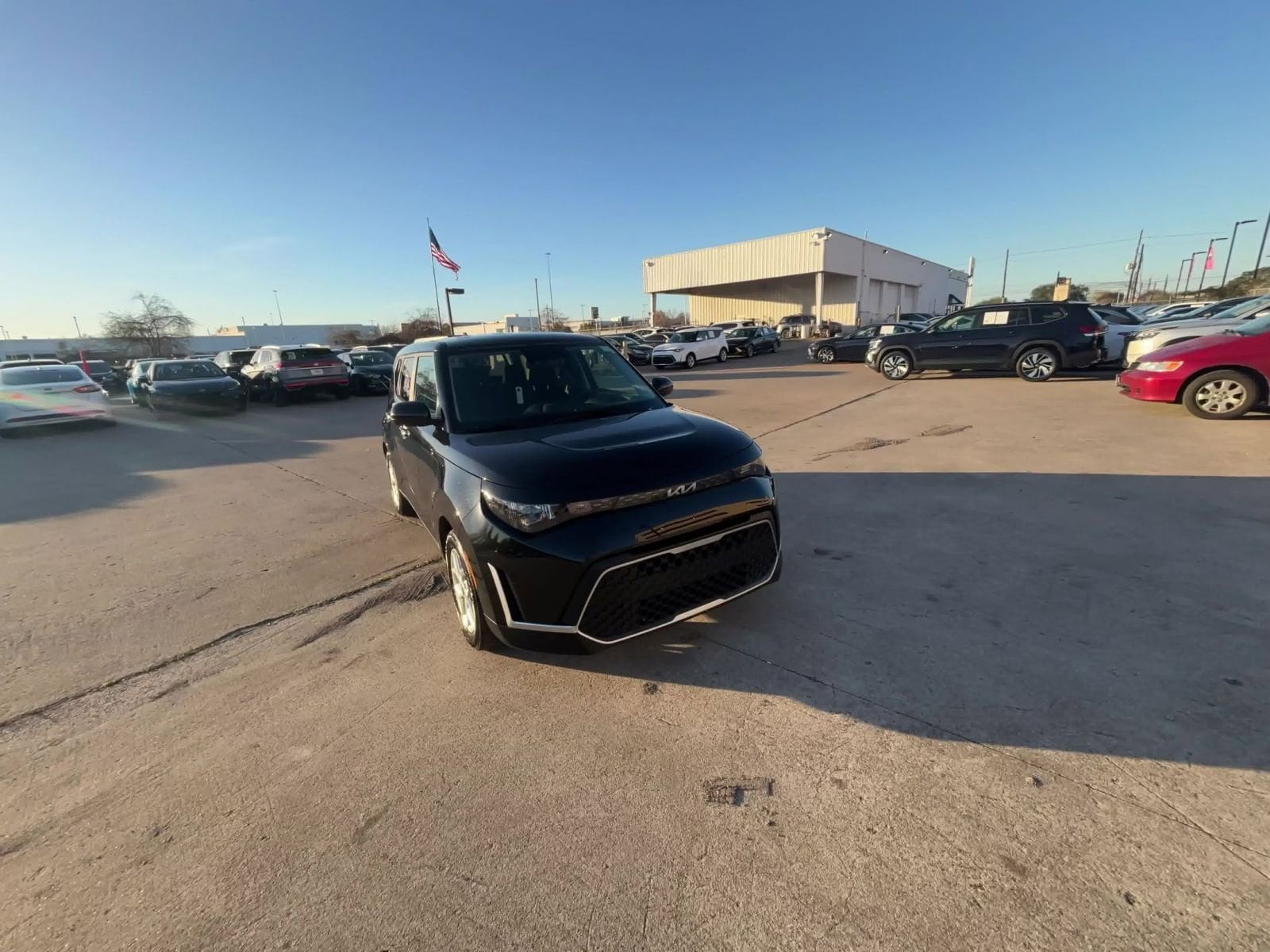 Thumbnail: 2025 Kia Soul - 16