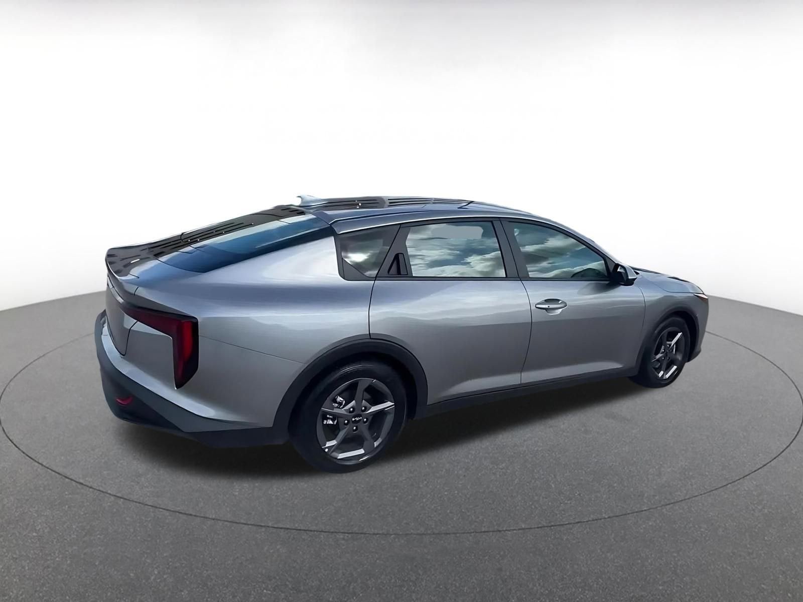 Thumbnail: 2025 Kia K4 - 14