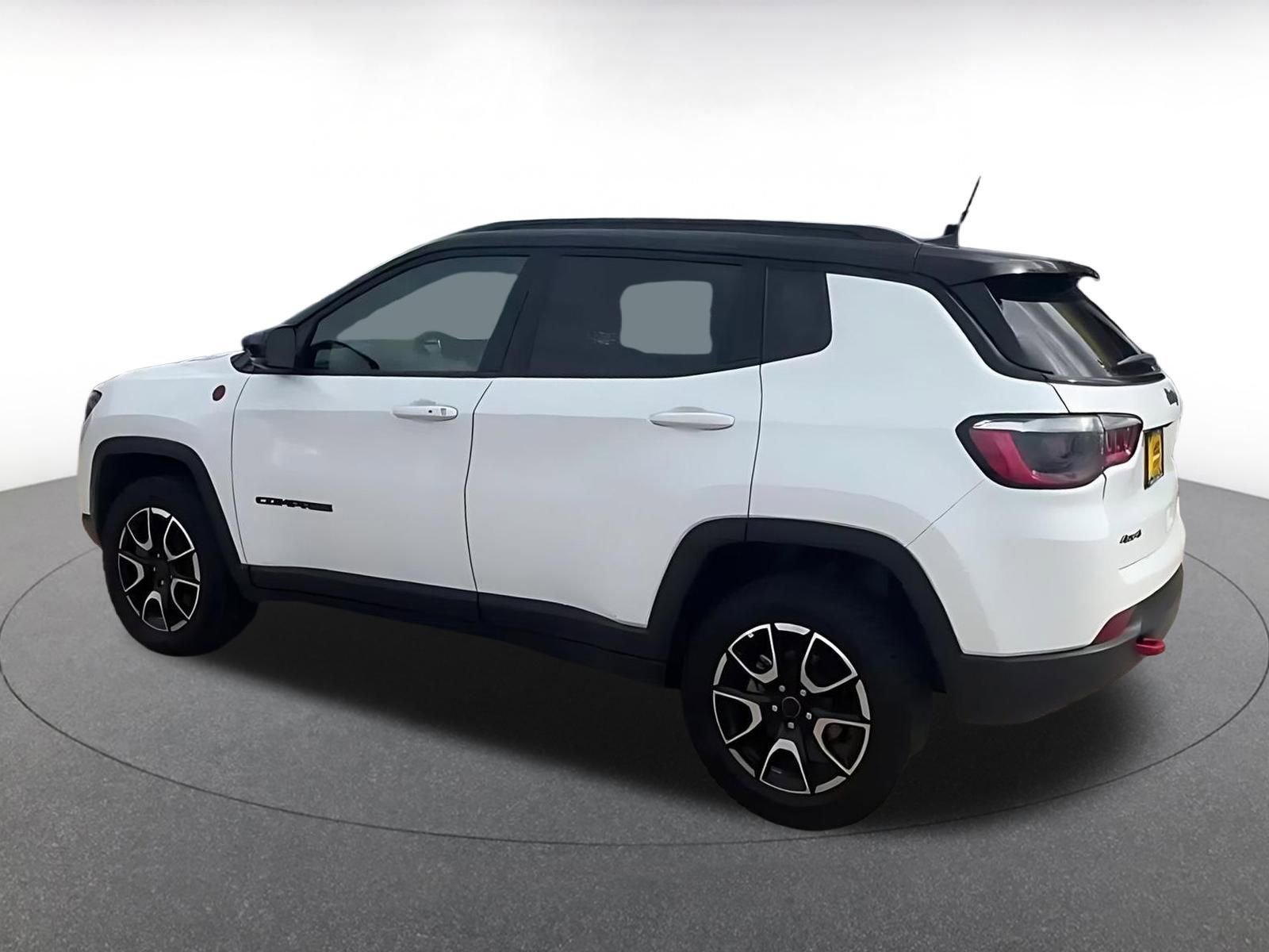 Thumbnail: 2025 Jeep Compass - 10