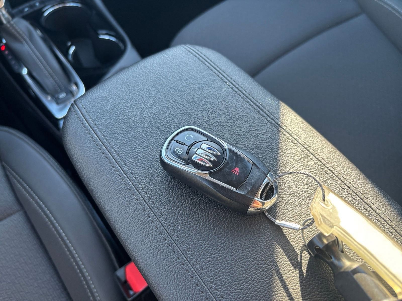 Thumbnail: 2025 Buick Encore GX - 22