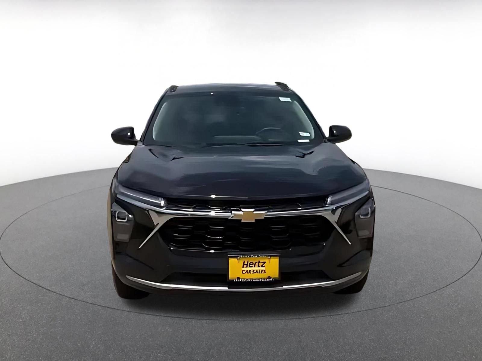 Thumbnail: 2025 Chevrolet Trax - 4