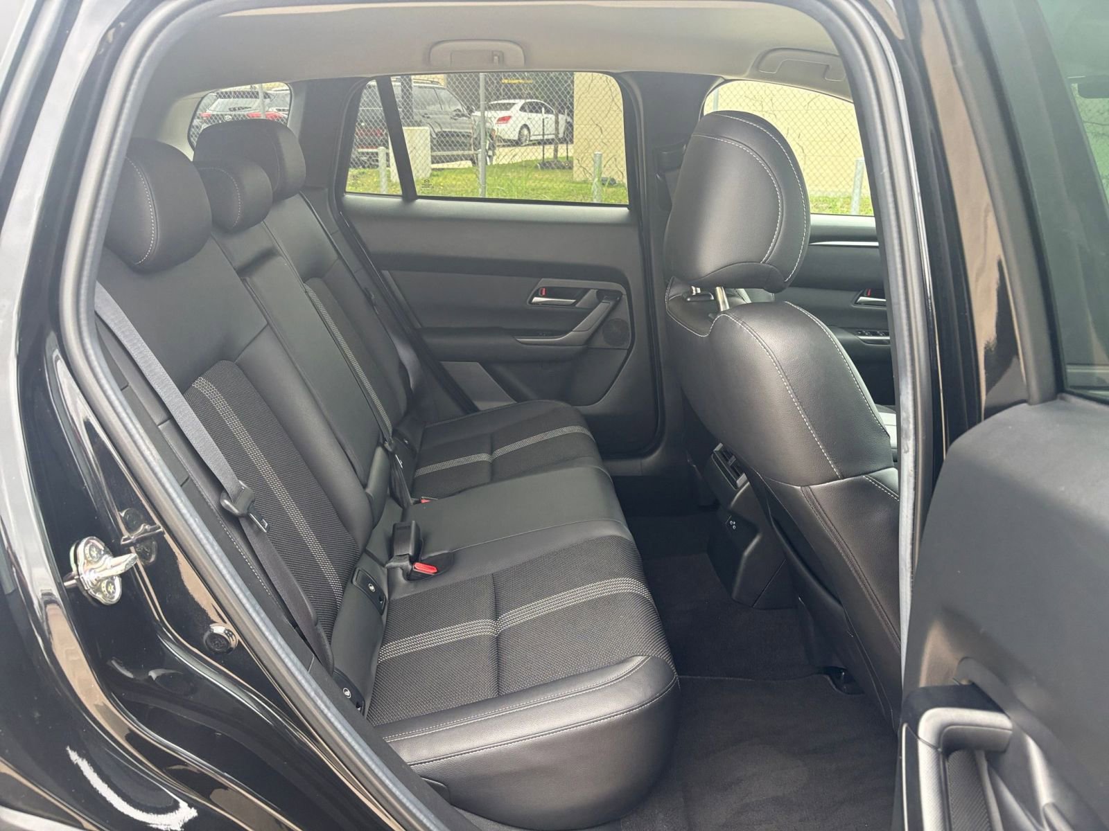 Thumbnail: 2025 Mazda CX-50 - 25