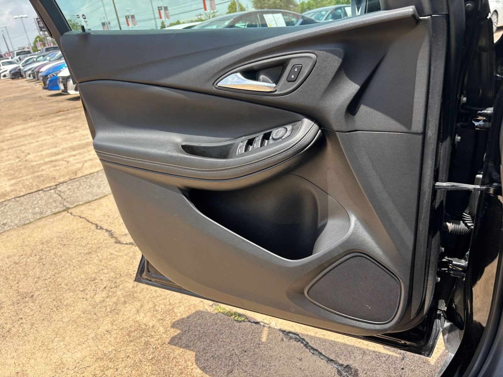 Thumbnail: 2025 Buick Encore GX - 18