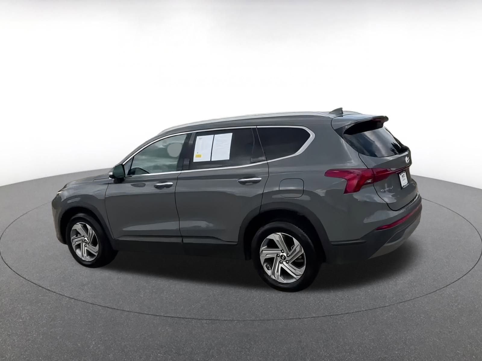 Thumbnail: 2023 Hyundai Santa Fe - 10