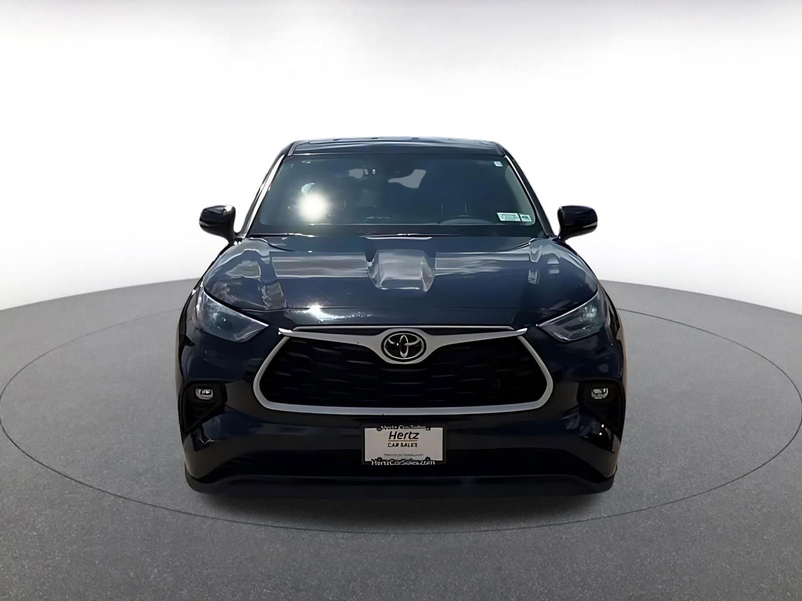 Thumbnail: 2025 Toyota Highlander - 8