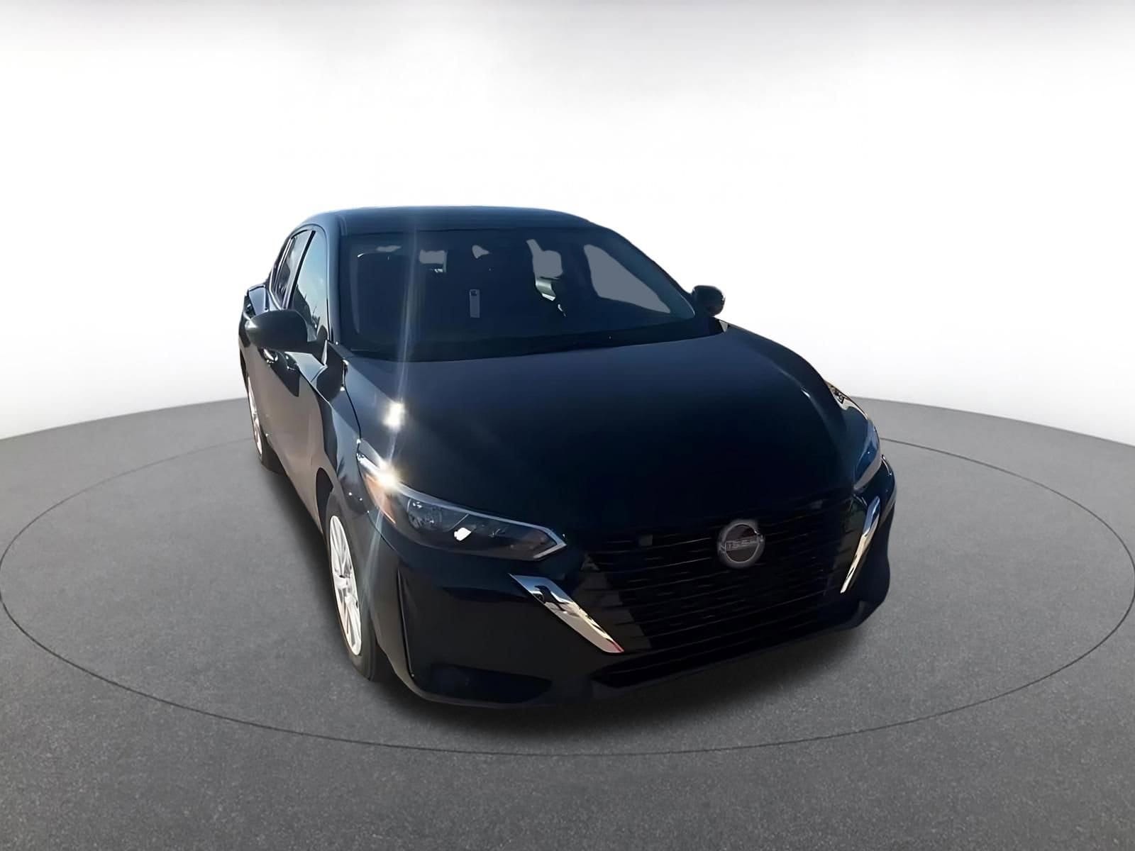 Thumbnail: 2025 Nissan Sentra - 3