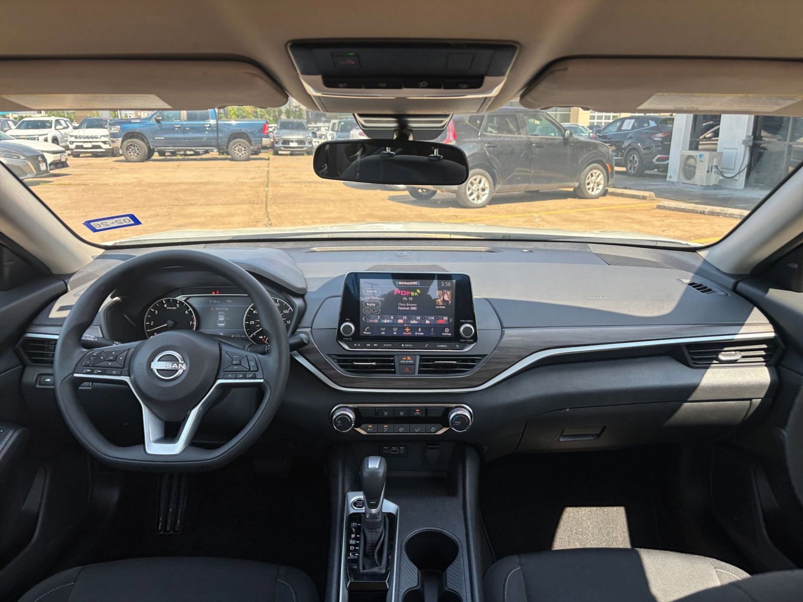 Thumbnail: 2025 Nissan Altima - 33