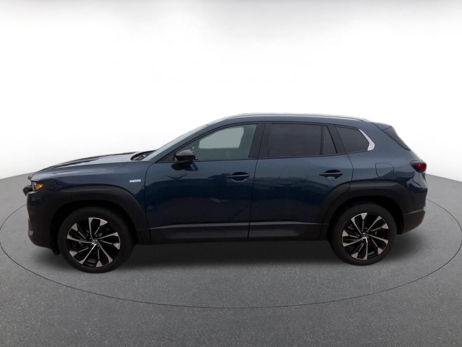 Thumbnail: 2025 Mazda CX-50 - 9