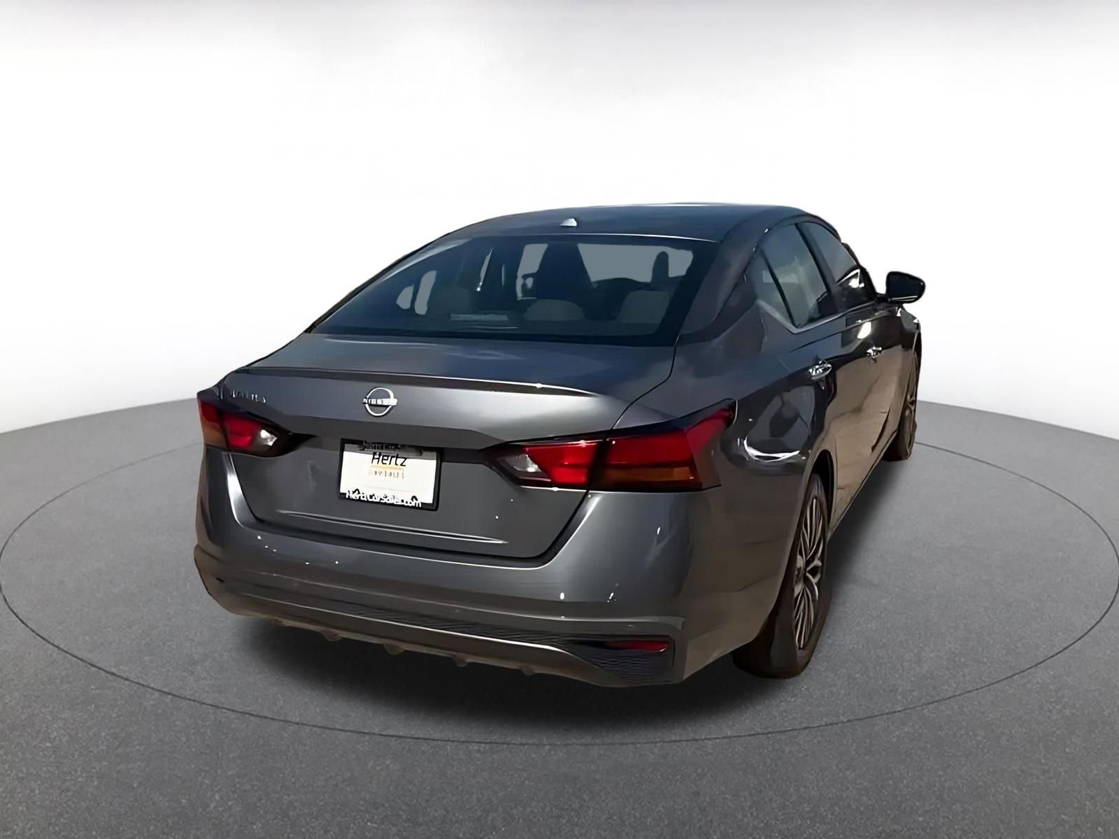 Thumbnail: 2025 Nissan Altima - 12