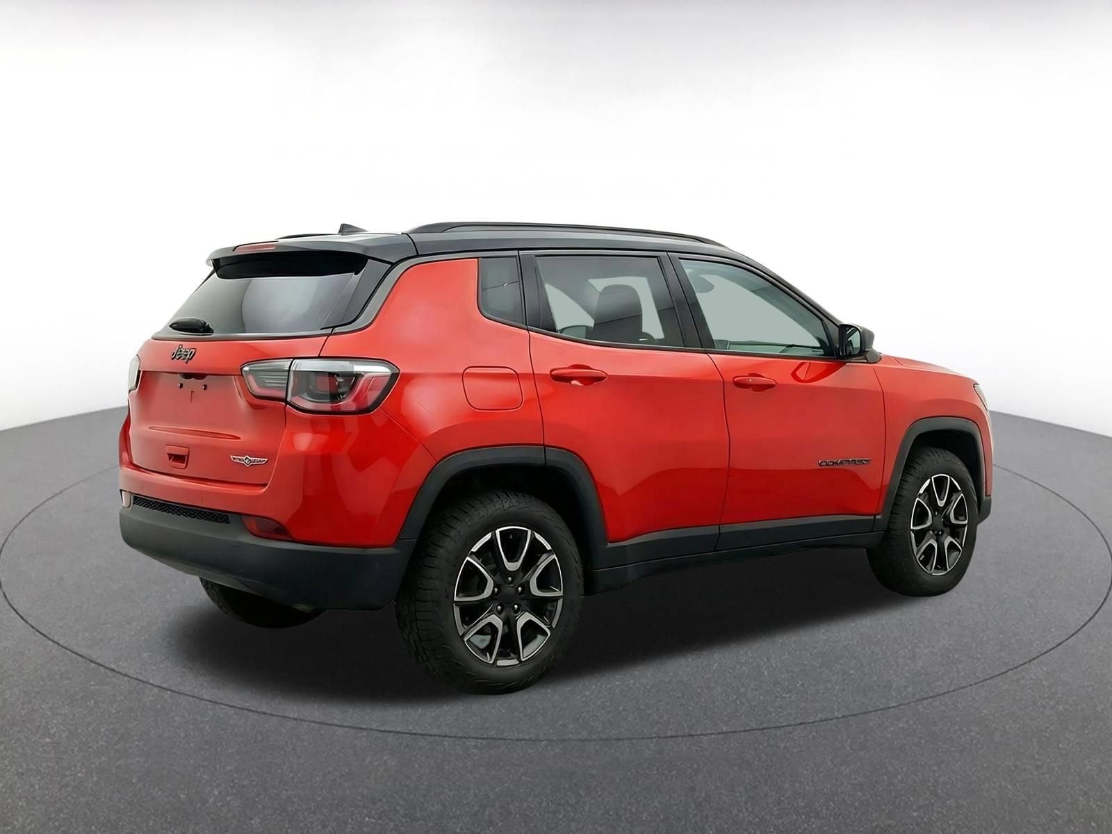 Thumbnail: 2025 Jeep Compass - 8