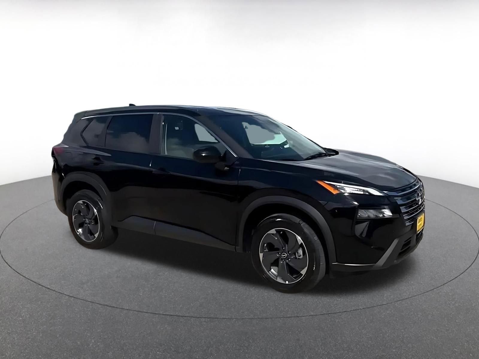 Thumbnail: 2025 Nissan Rogue - 2