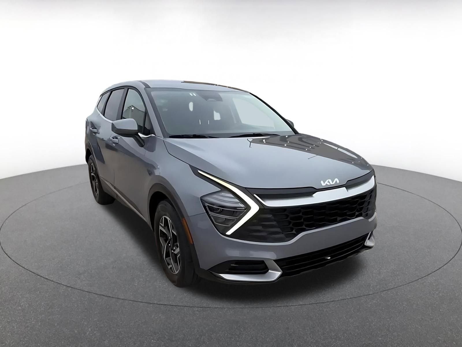 Thumbnail: 2025 Kia Sportage - 3