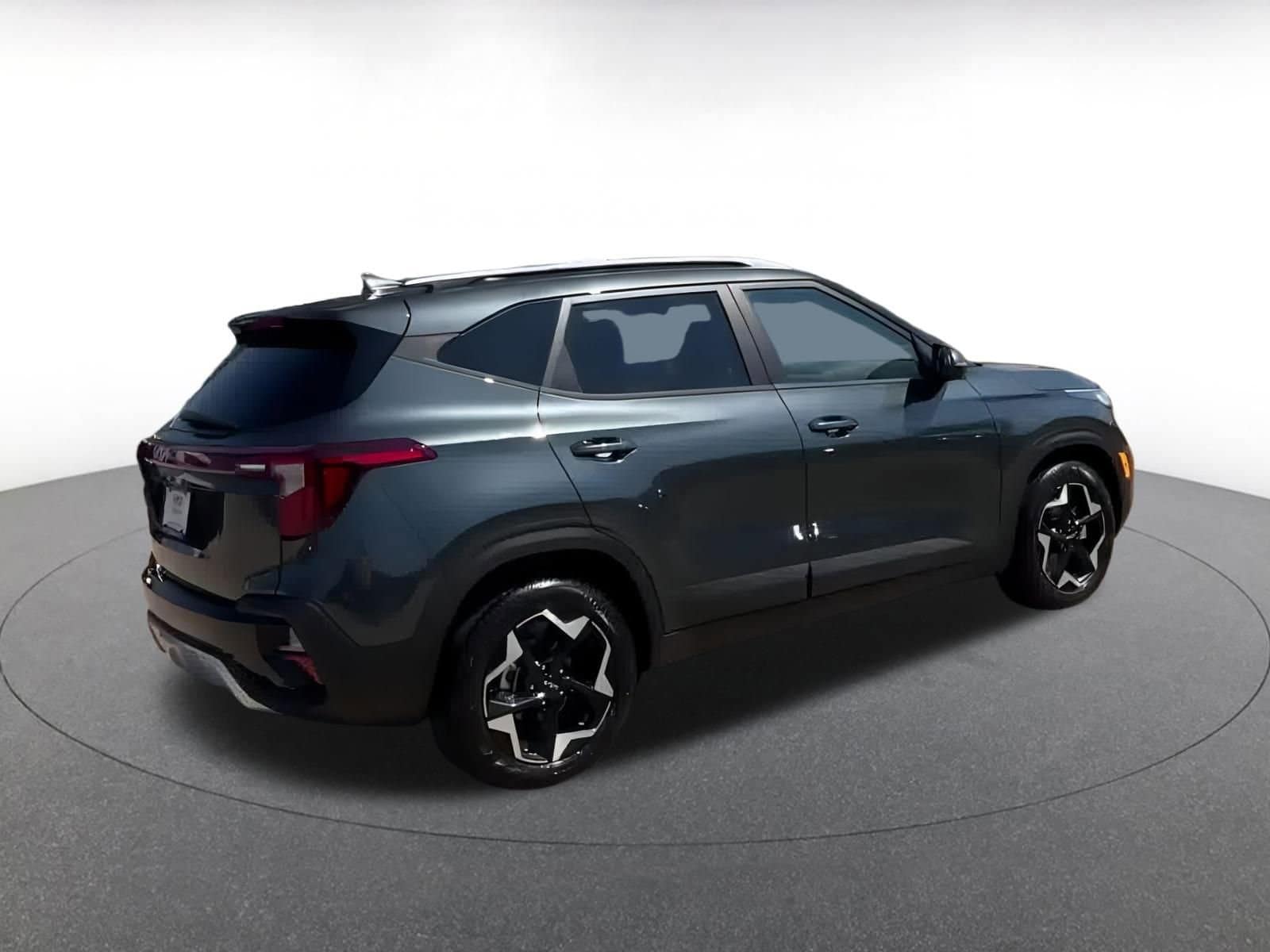 Thumbnail: 2025 Kia Seltos - 14