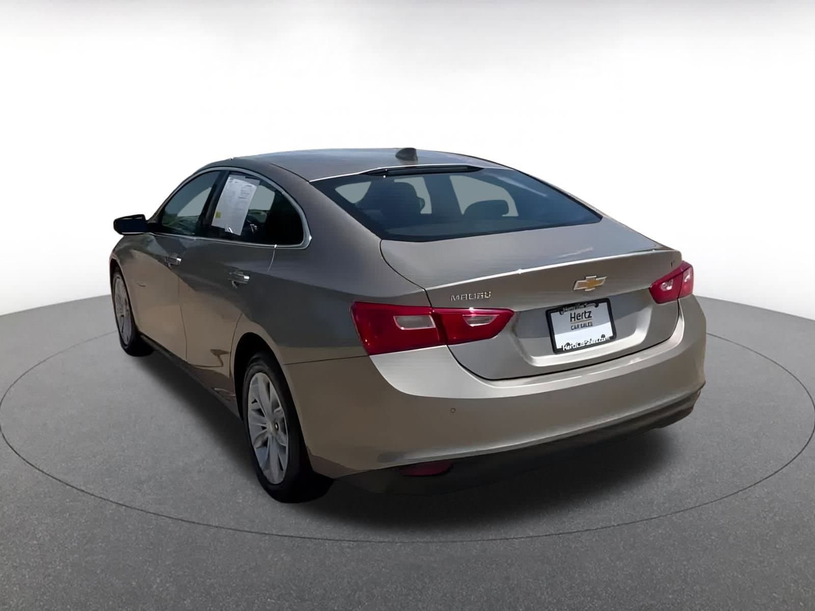 Thumbnail: 2024 Chevrolet Malibu - 11