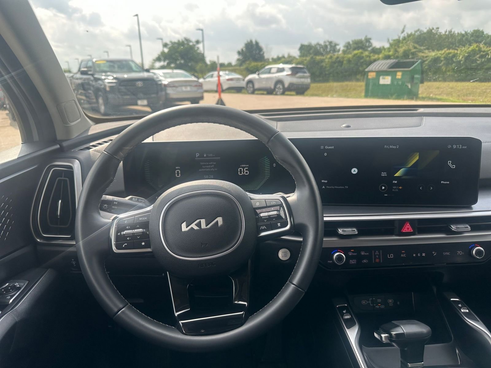2024 Kia Sorento S 29