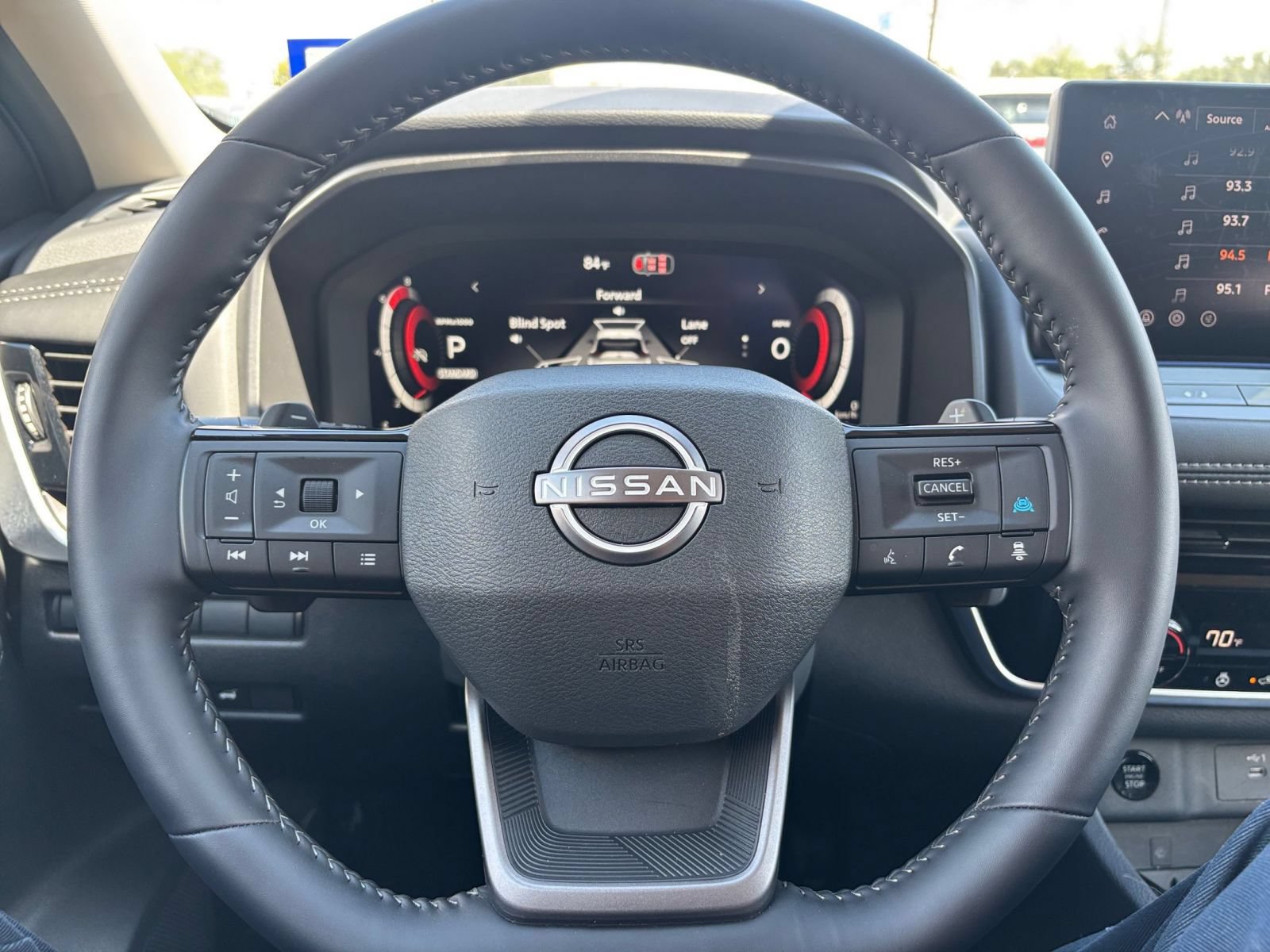 Thumbnail: 2026 Nissan Rogue - 30