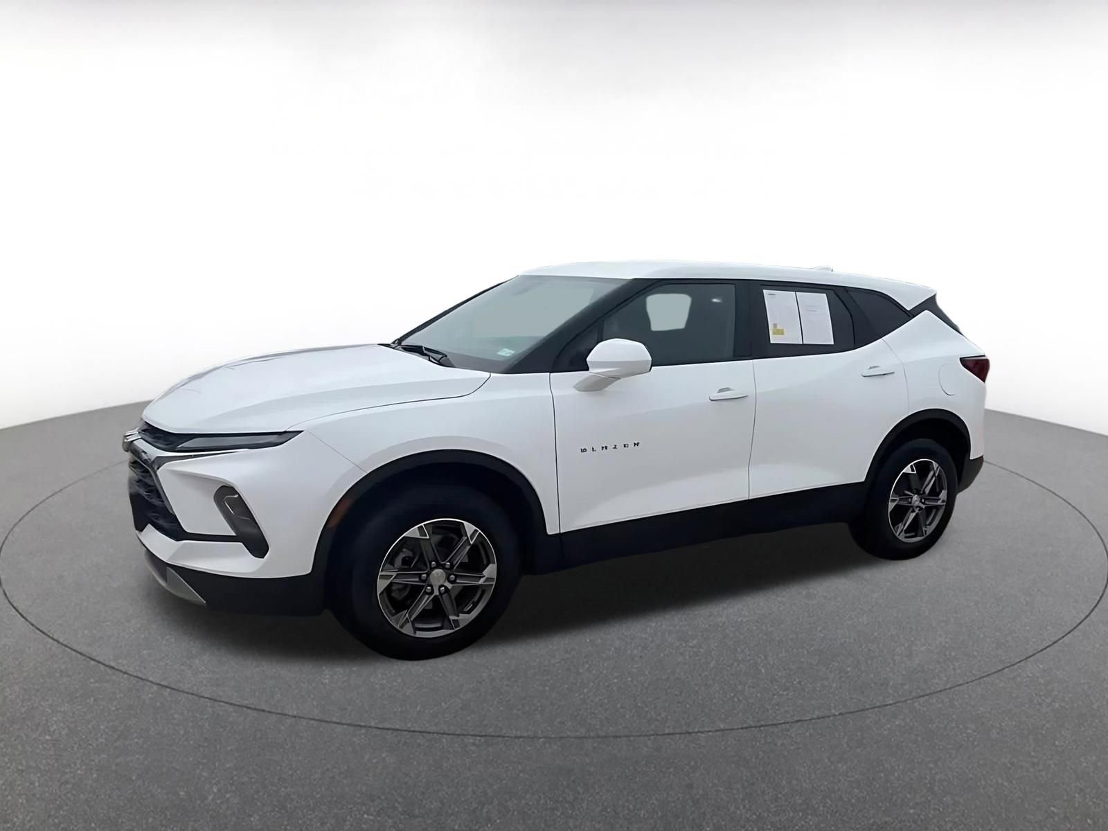 Thumbnail: 2025 Chevrolet Blazer - 8