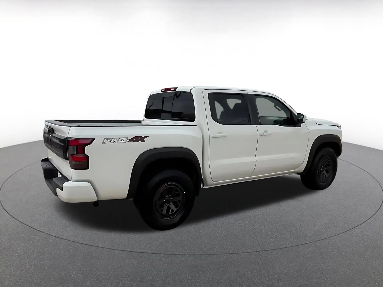 Thumbnail: 2026 Nissan Frontier - 15